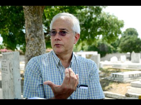 Robert Hew, Vice President of the Chinese Benevolent Association of Jamaica ChineseCemeteryZH20170403PP.jpg