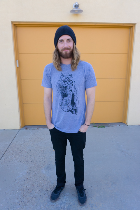 Brandon is wearing a unisex size medium.