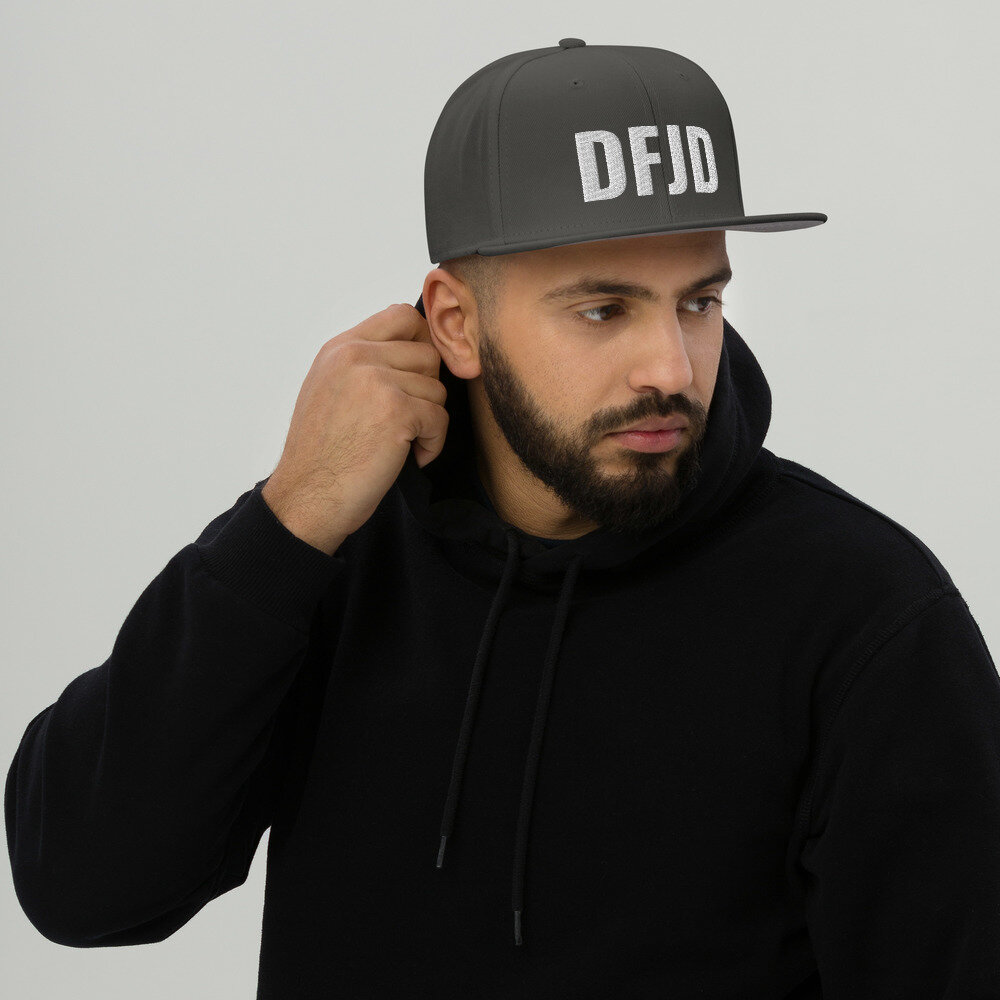 snapback-charcoal-gray-front-60b946acba249.jpg