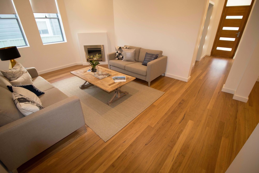 Foreman Flooring - Header 2.jpg