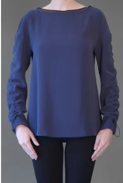 Deidre Top.jpg