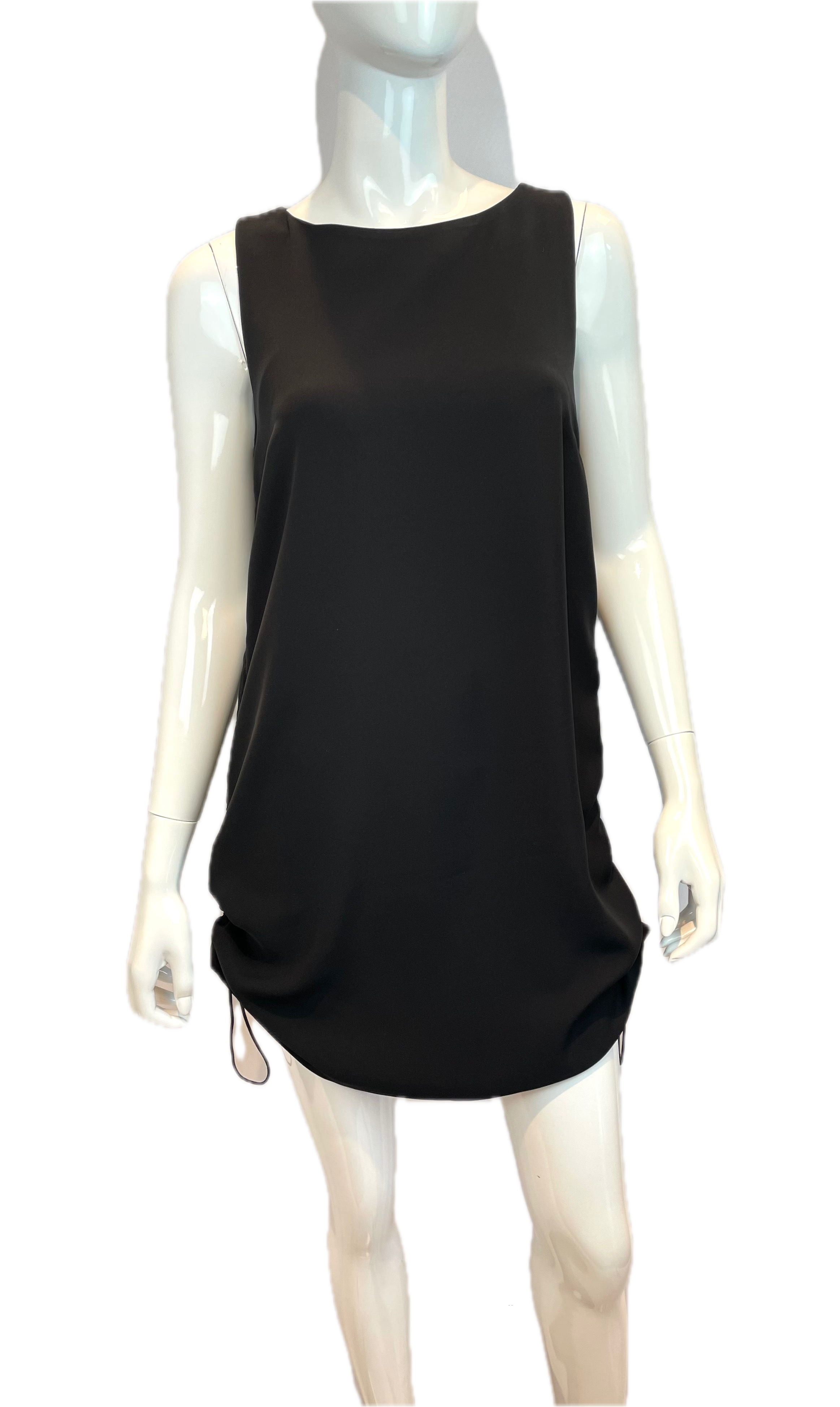 ROMATUNICFRONT.png