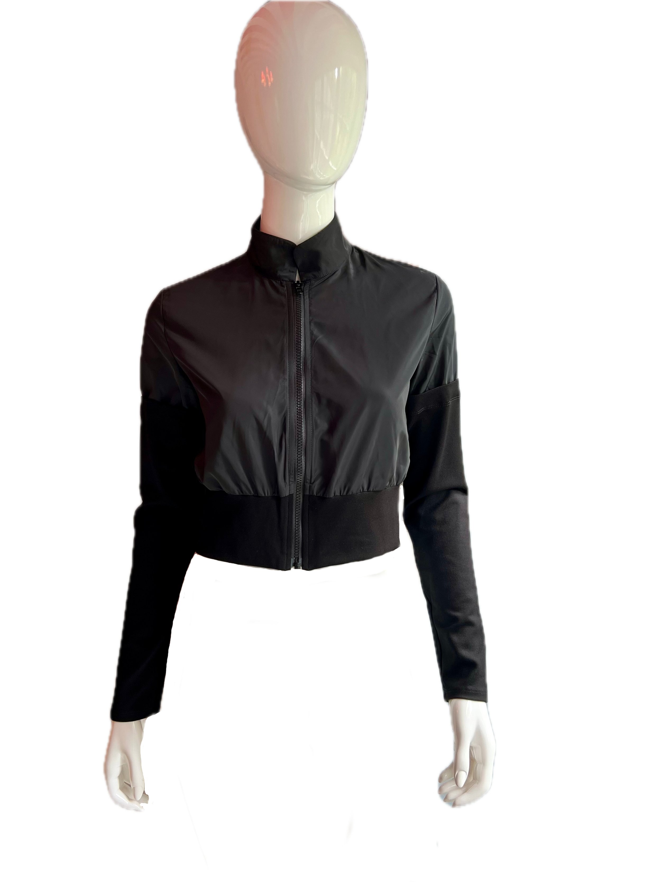 TorsoJacketFrontZipped.jpg