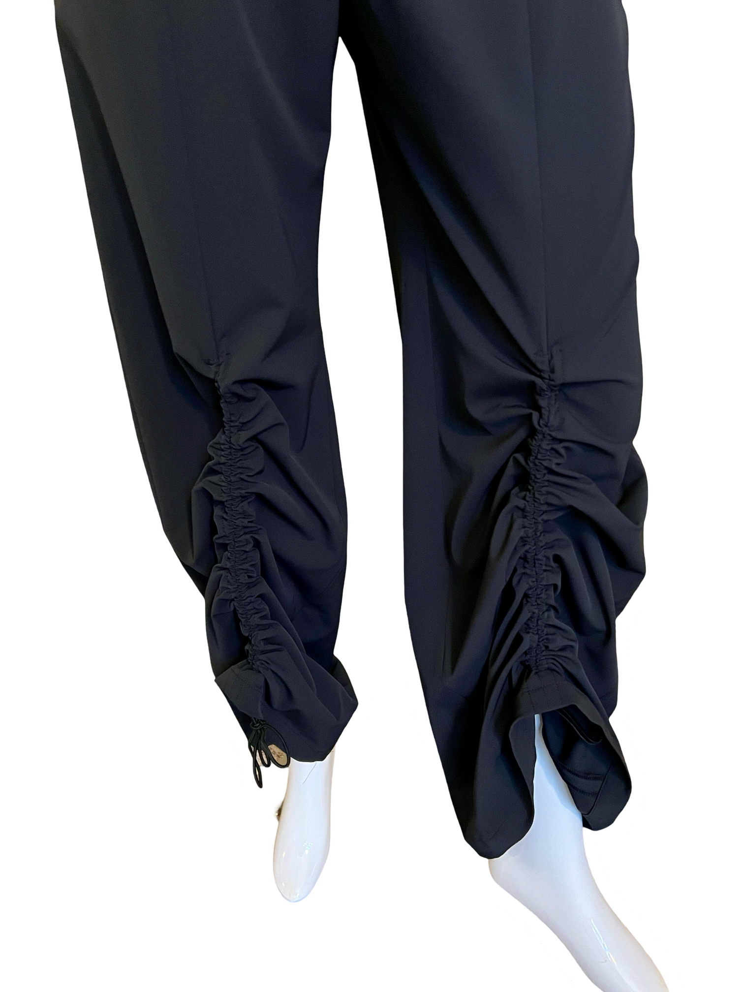 LandPantDetail.png