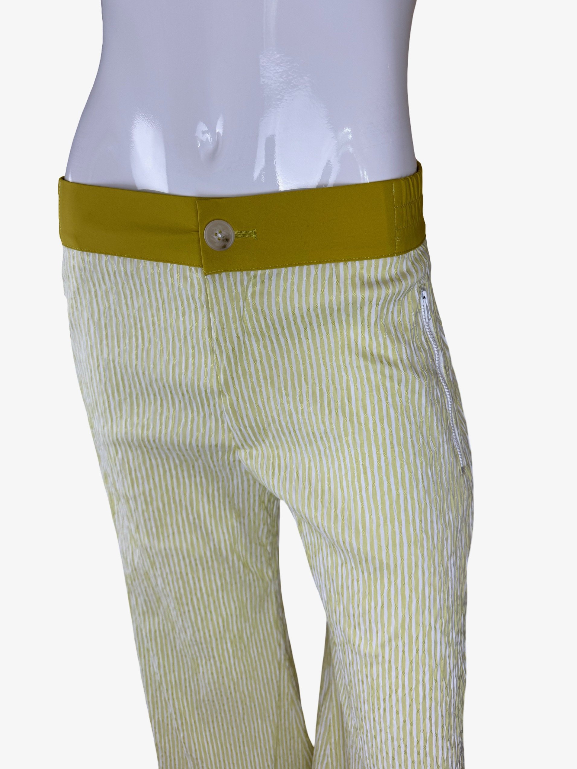 LIGHTROUSERFRTDETAIL.jpeg