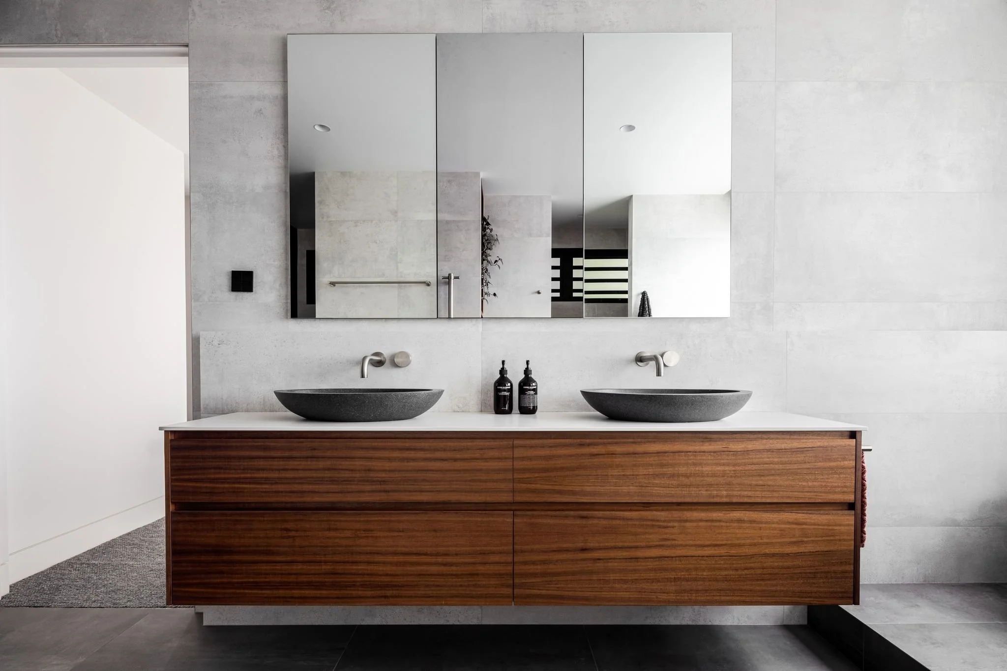 Custom made vanity.jpeg