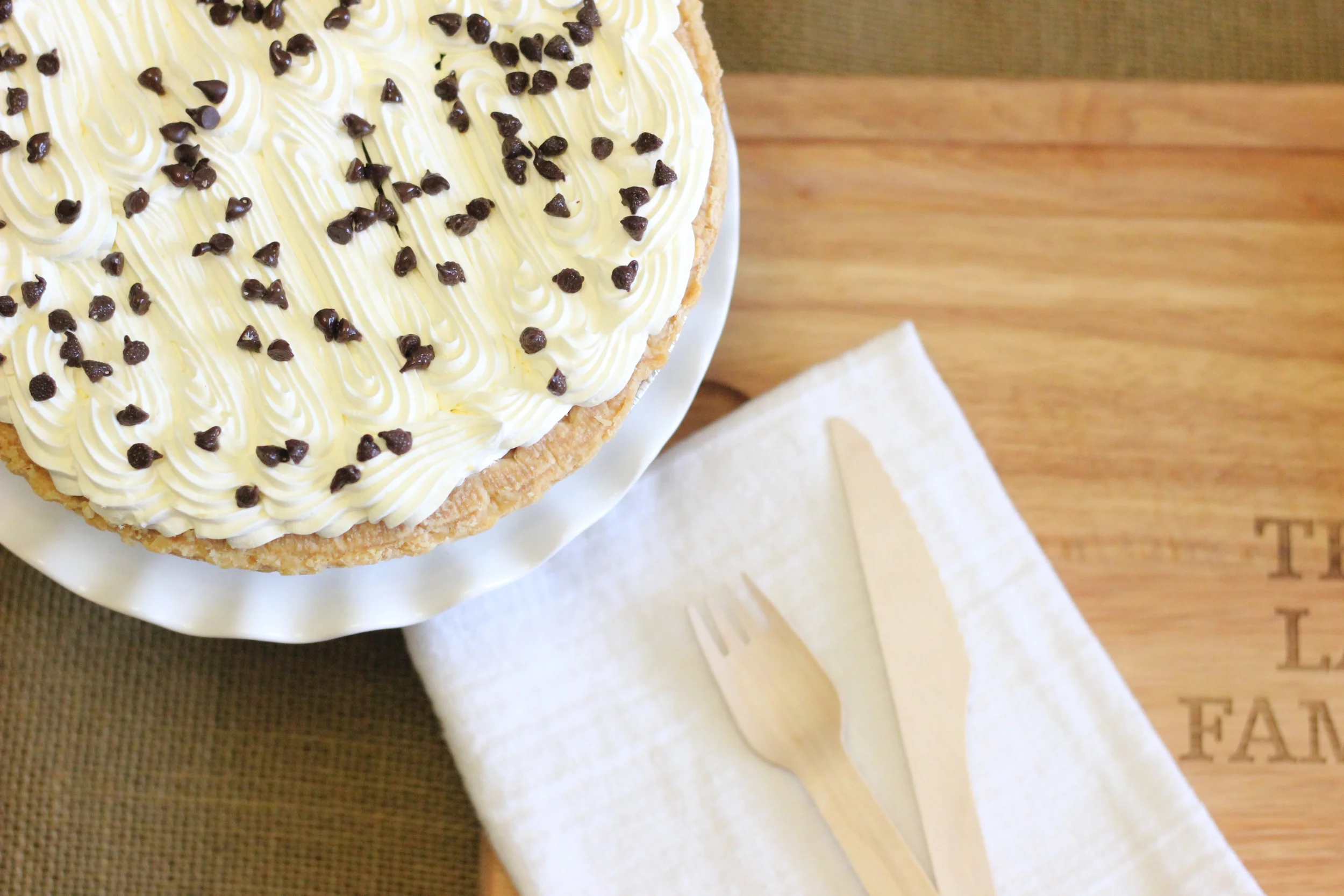 Easy Chocolate Cream Pie Recipe