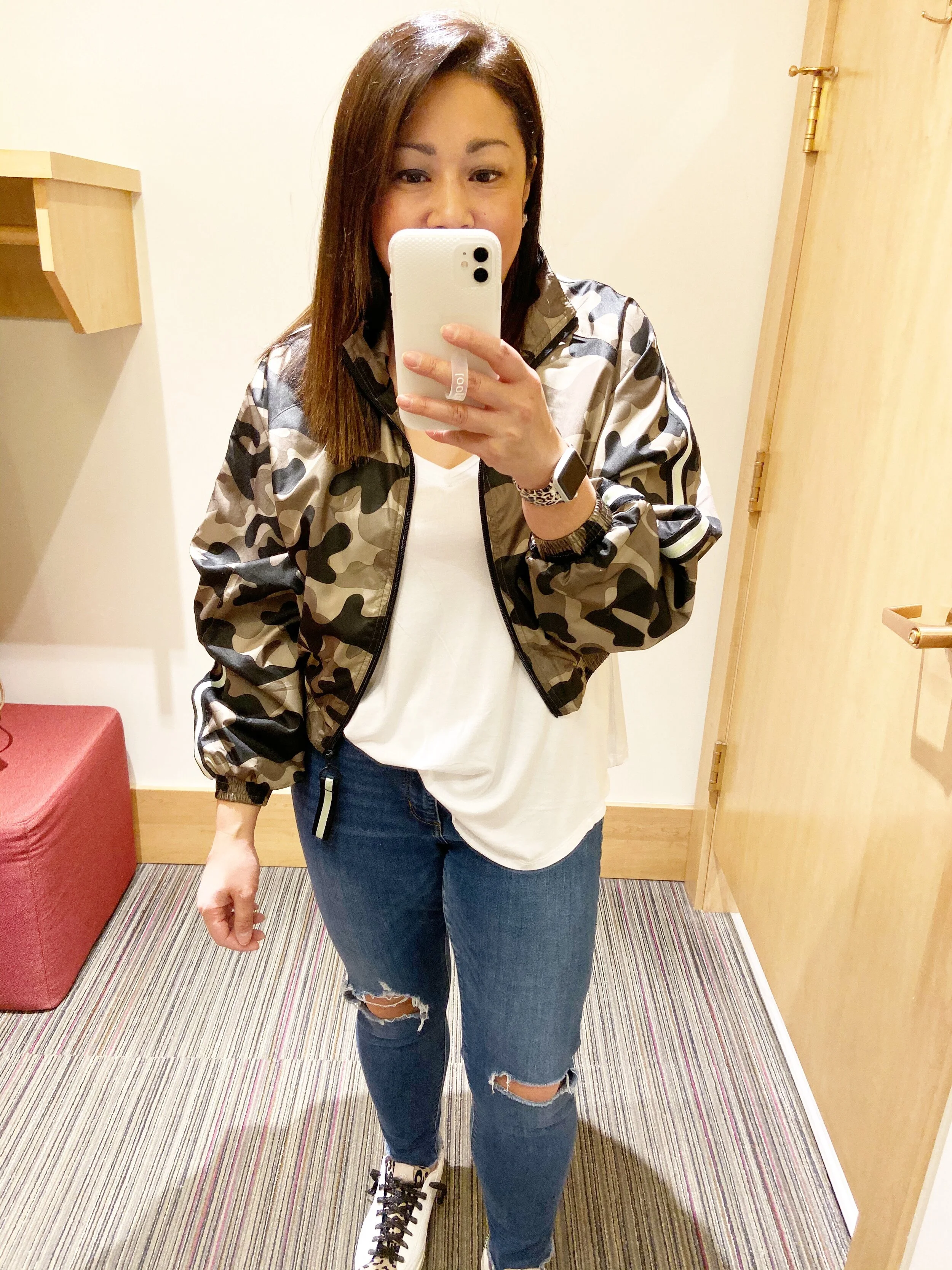 March EVEREVE Try On Session