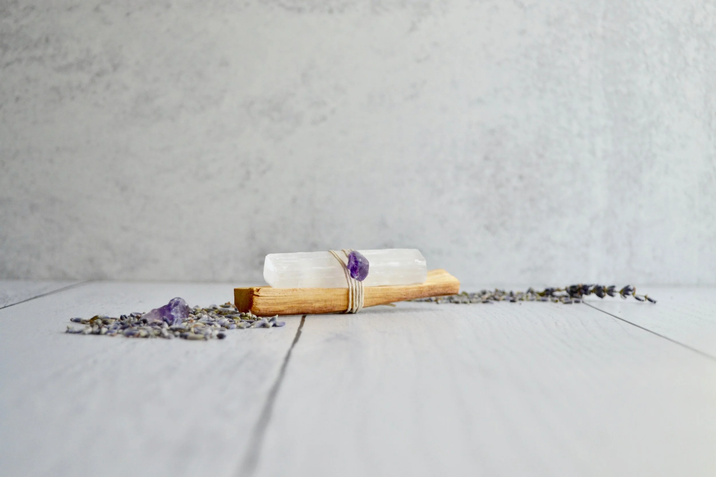 Giftbox_Selenite_Palo_Santo_Amethyst_Meditate_Heather_Pando_Artist.jpg