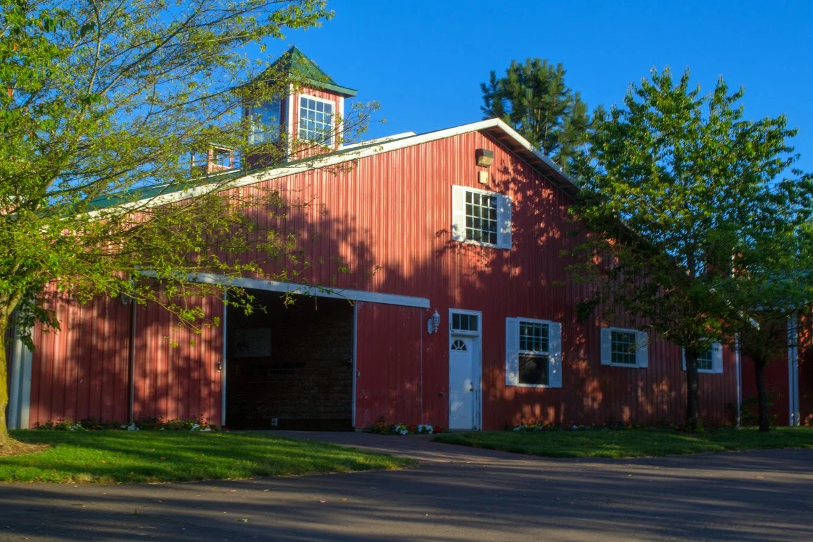 web barn.jpg