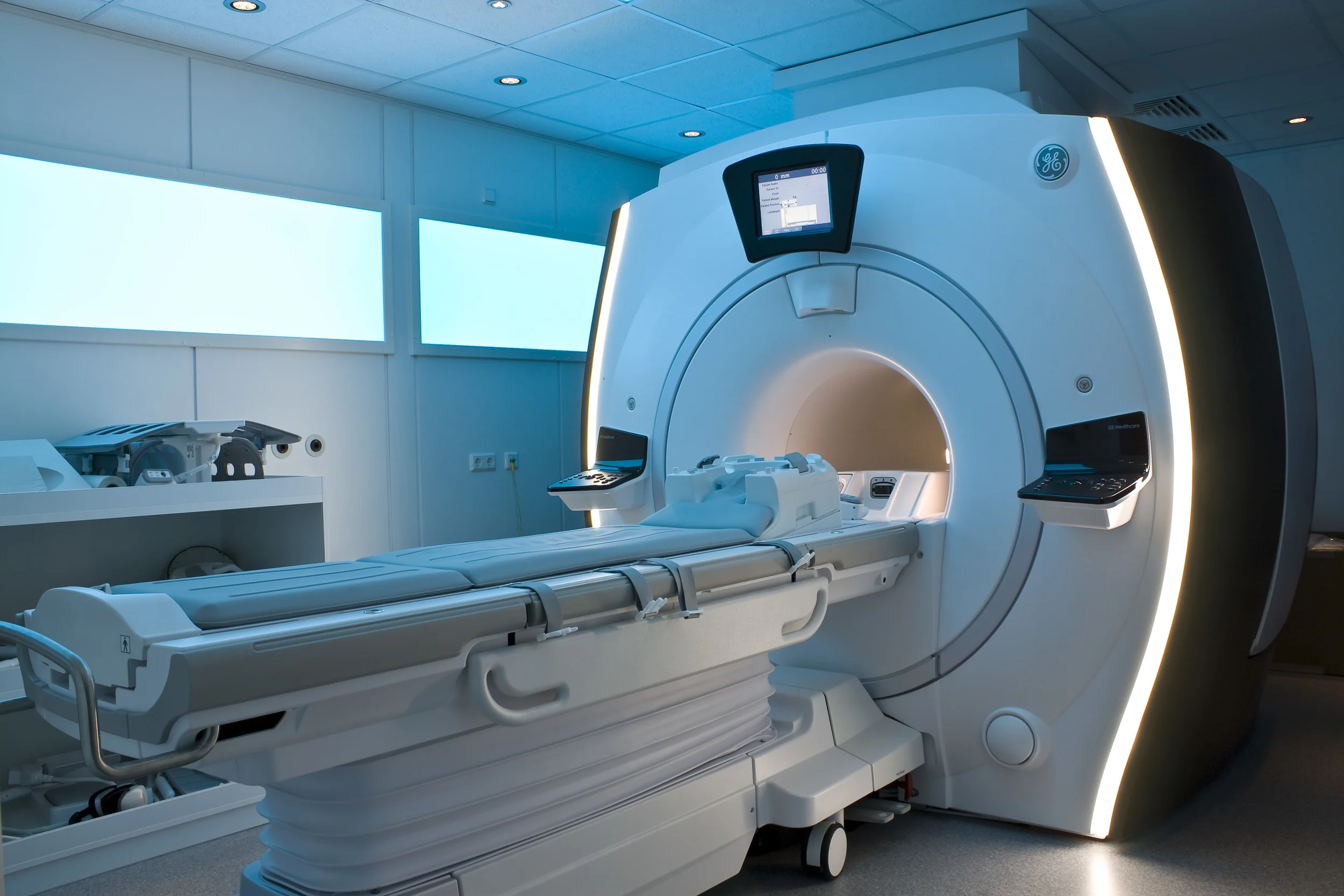 MRI-Compatible Robots: The “Ex Machina” of Robotic Surgery