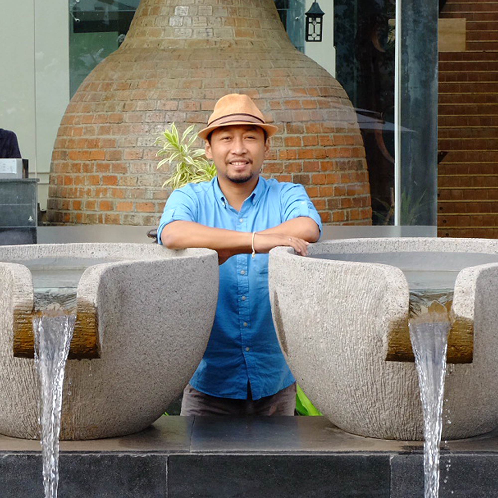 Jung Yat, a Landscape Artist of SHL Asia