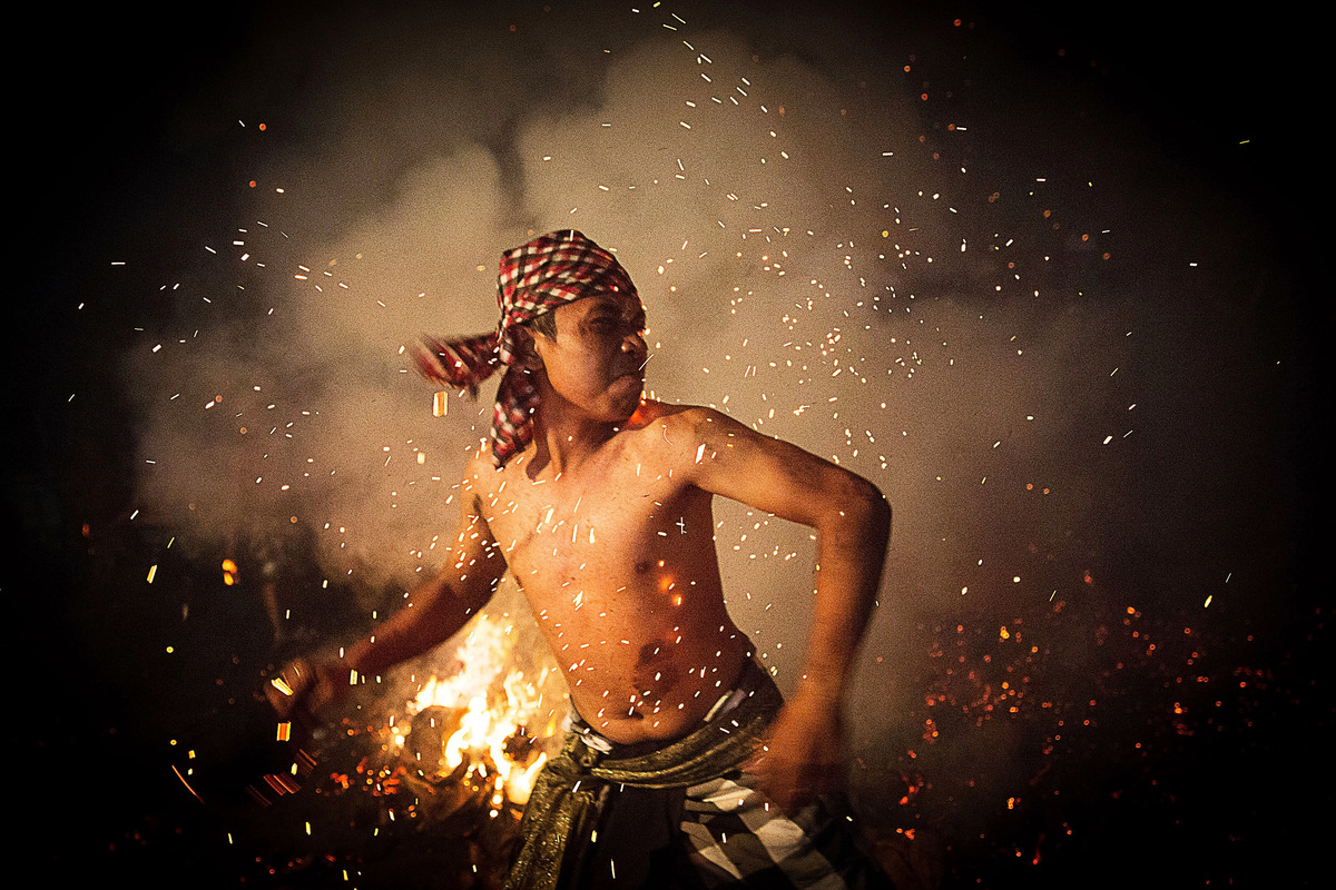 Mesabatan Api