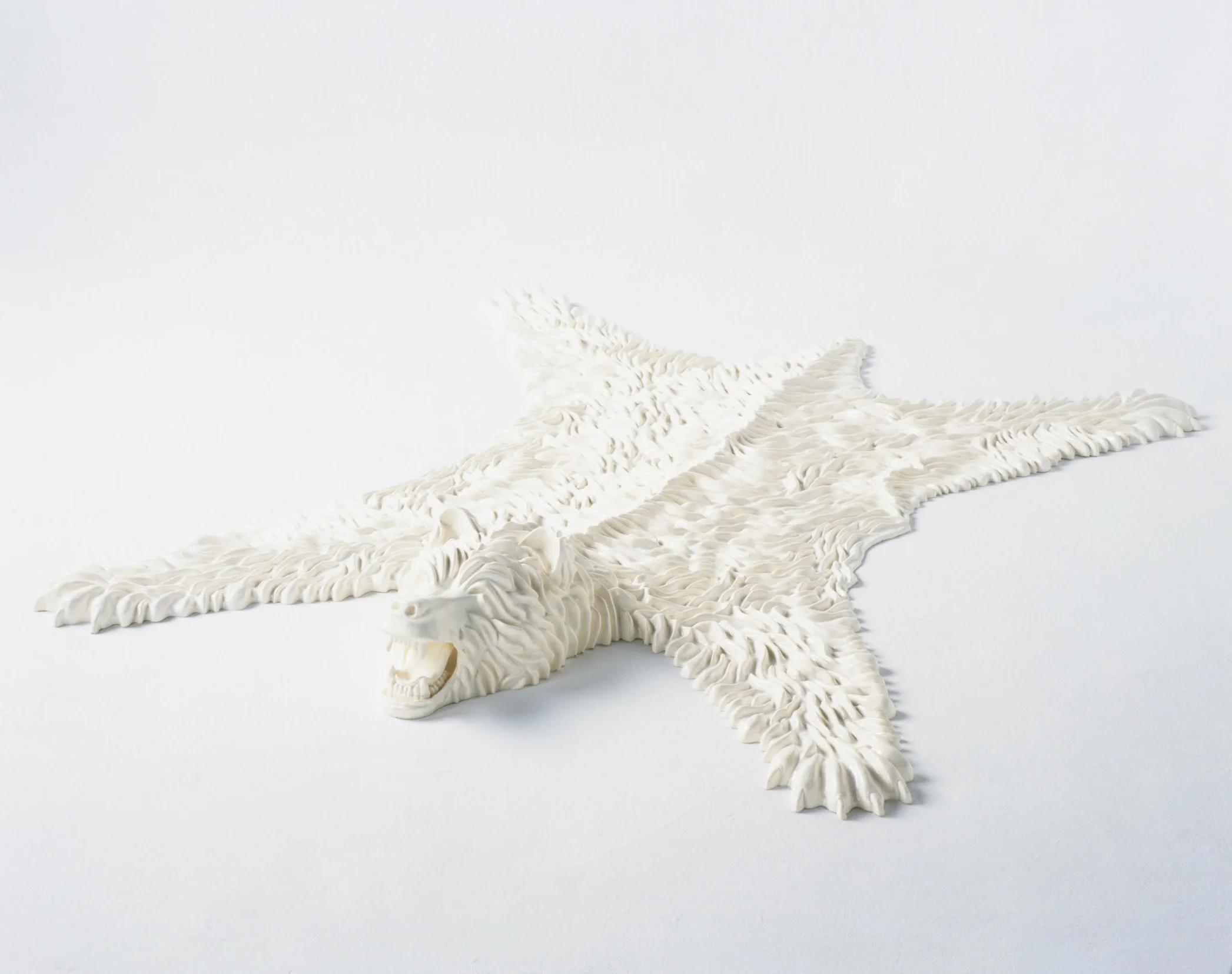 Bearskin White Eelko Moorer