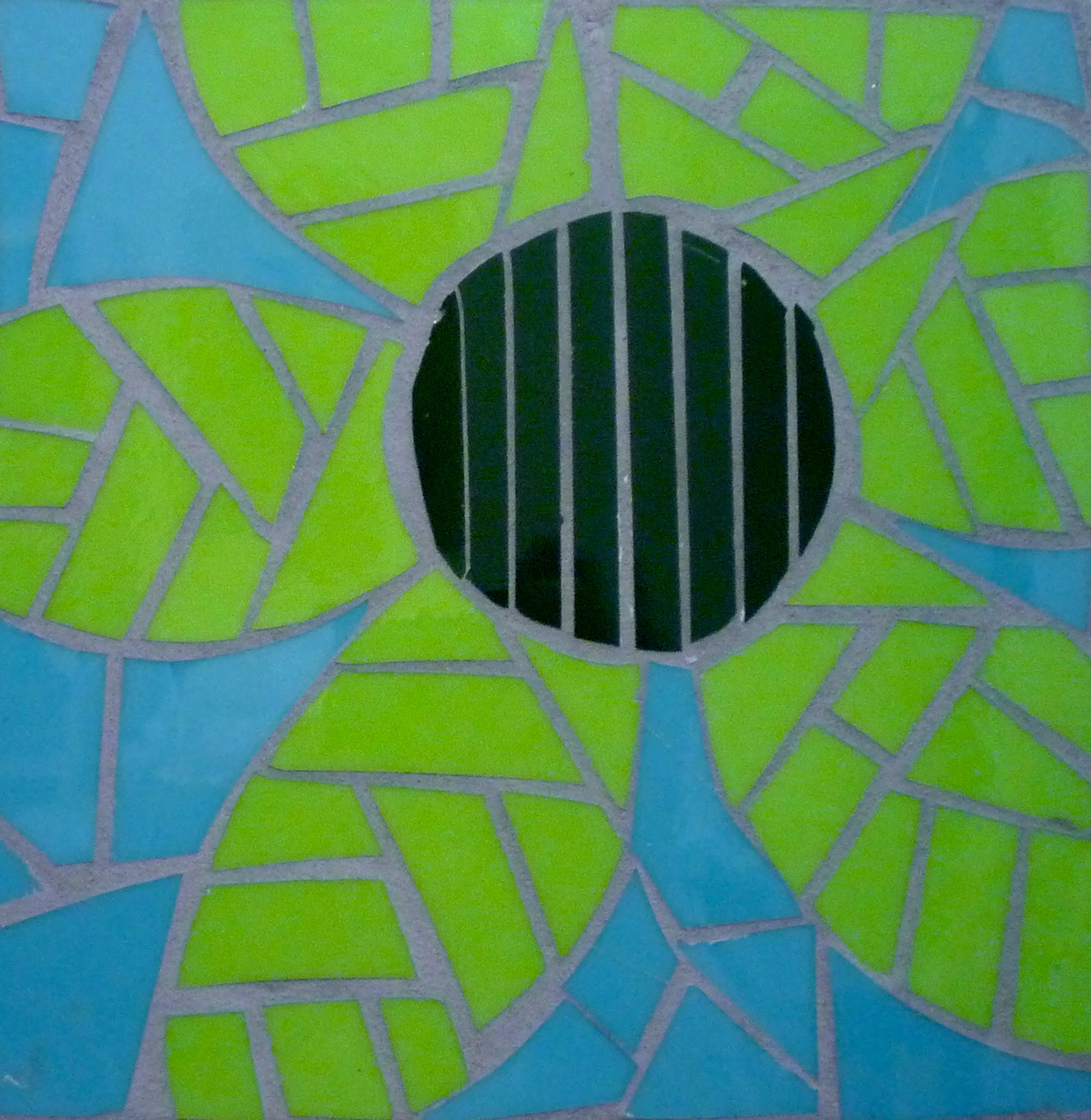 GREEN FLOWER 8X8"
