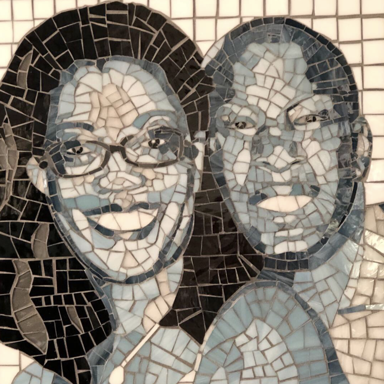 'HAPPY COUPLE' 18x19"