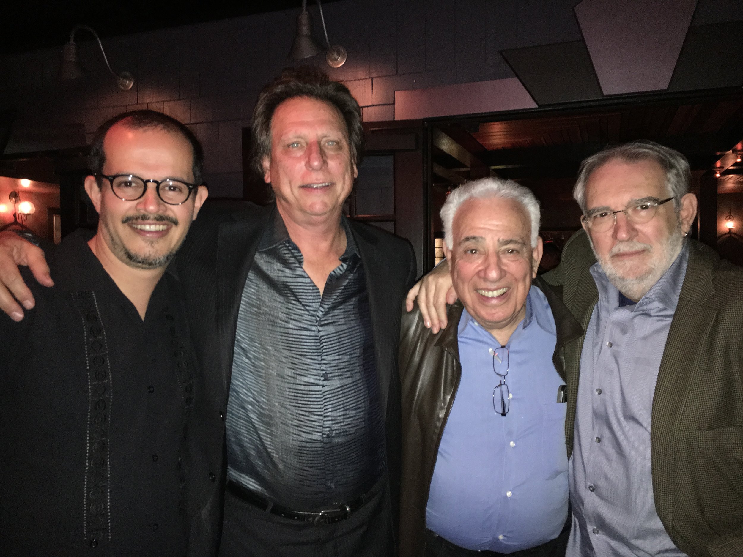  Pablo Munguia, Paul Sandweiss, Michael Seligman 