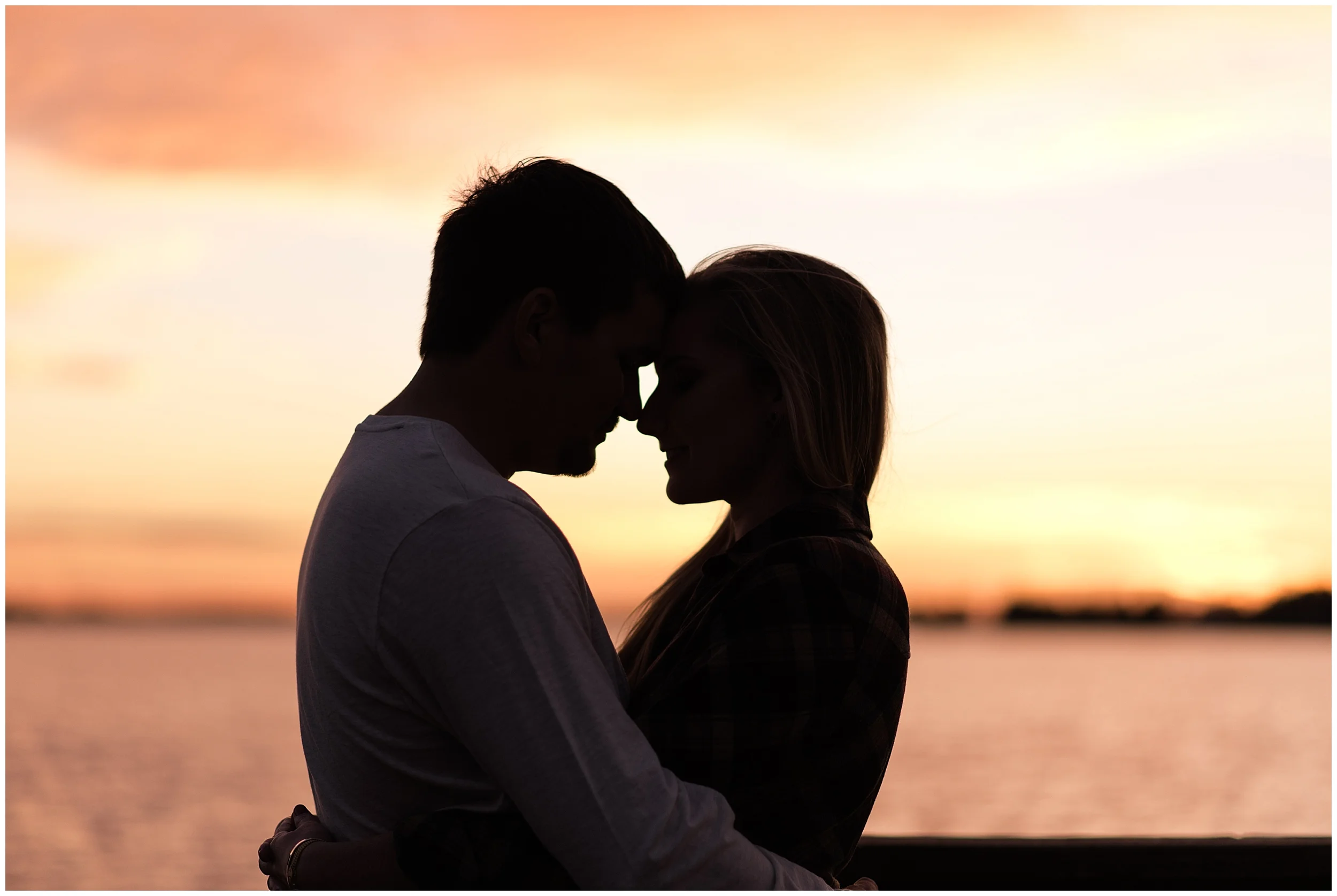 Weddings_by_Raisa_Photography_Cadillac_Michigan_October_Fall_Engagement_Milwaukee_Wisconsin_Photographer_0030.jpg