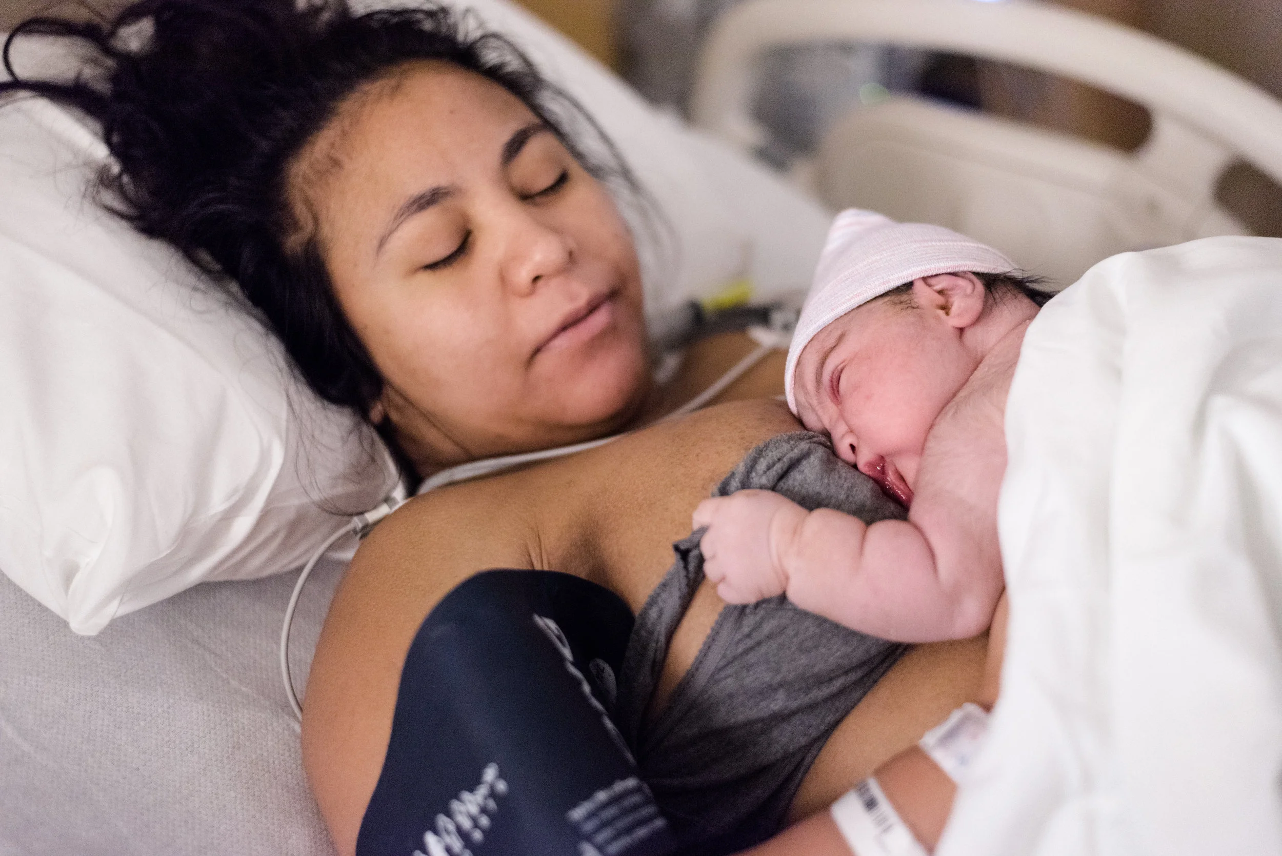 Milwaukee_Madison_Wisconsin_Birth_Newborn_Photographer-1.jpg