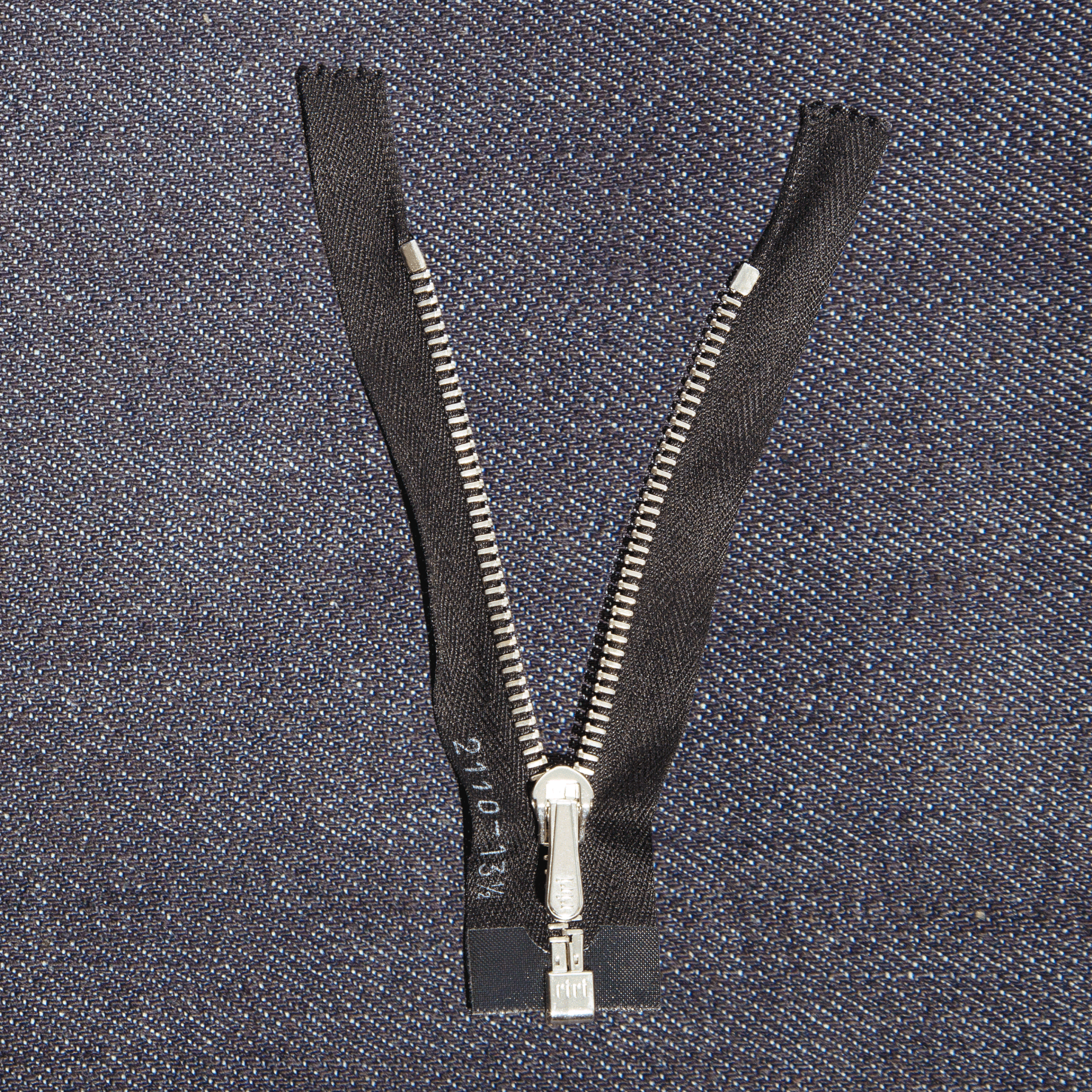 3X1_Zipper.gif