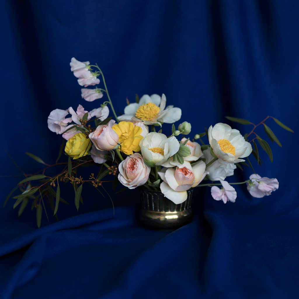 Flora_3_Small.gif