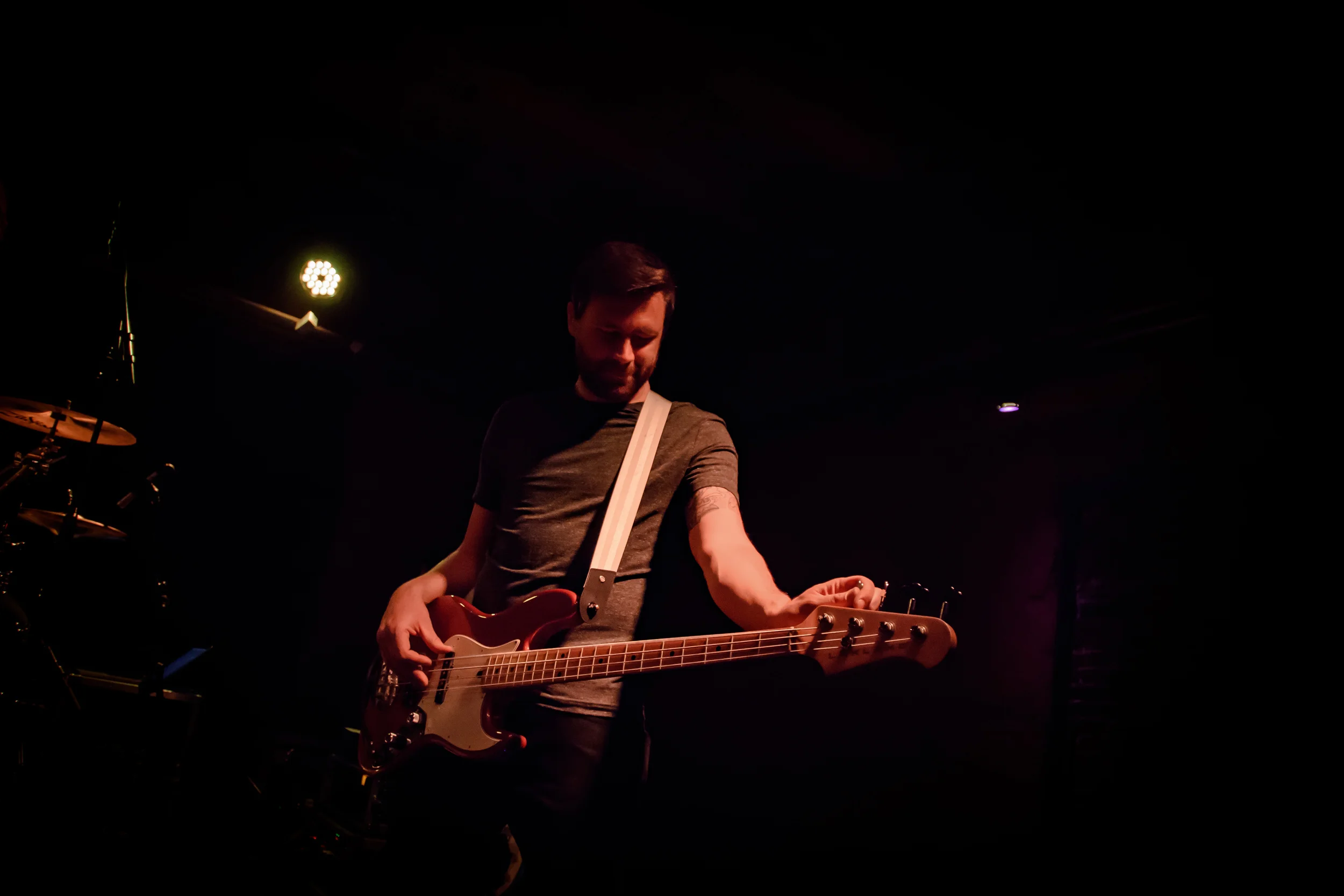 Viewfinder-Uncle-Phil-speelt-in-Charlatan-Gent-funk-disco-soul-band-Ruisbroek-allen45.jpg