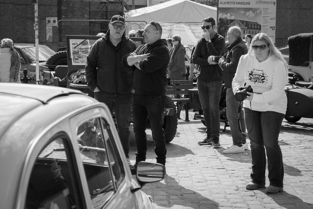 straatfotografie oldtimer event echternach (6 van 52).jpg