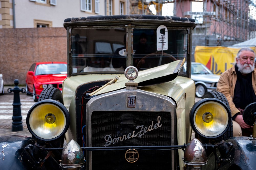 straatfotografie oldtimer event echternach (42 van 52).jpg