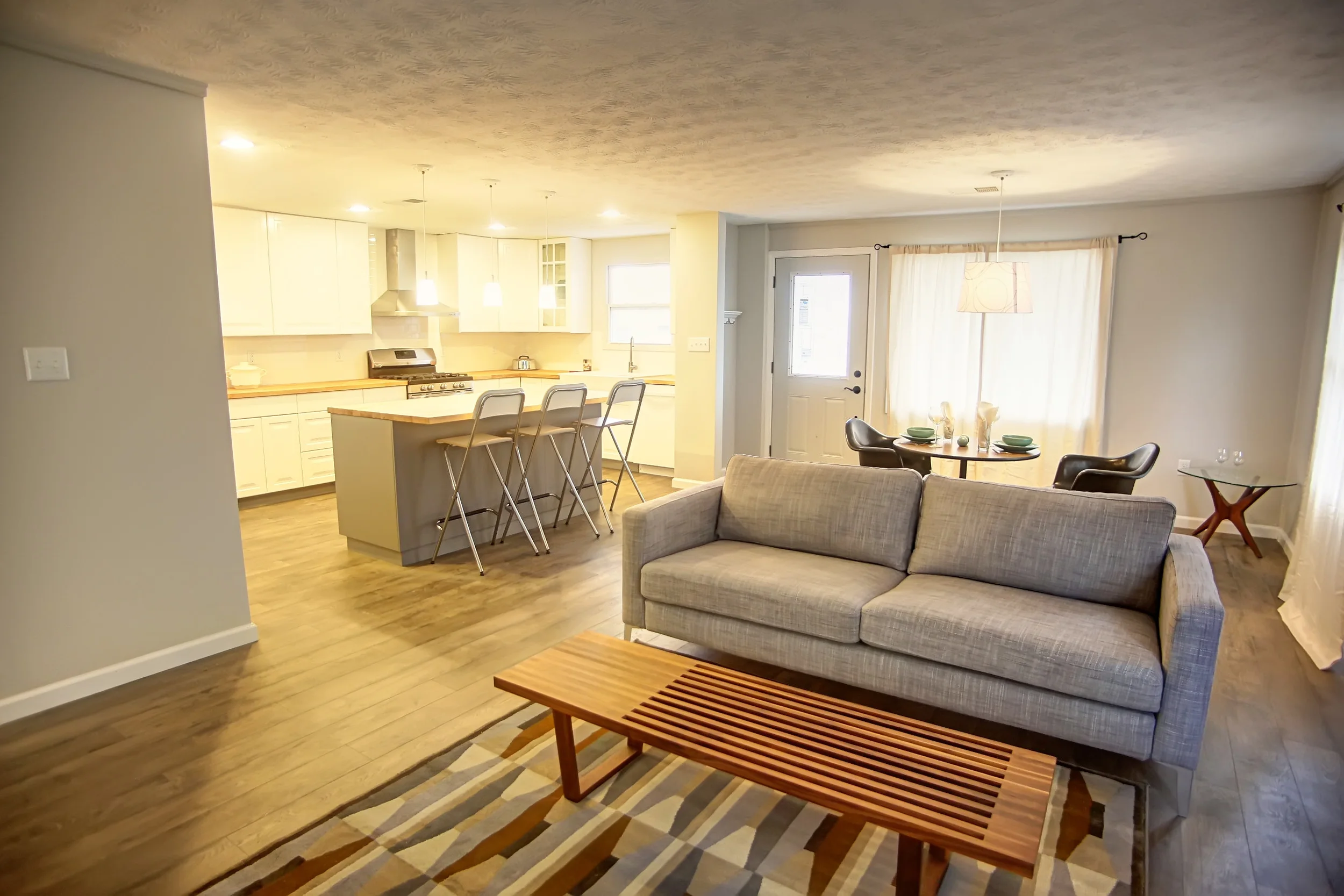 Comfortable and Roomy Open Concept