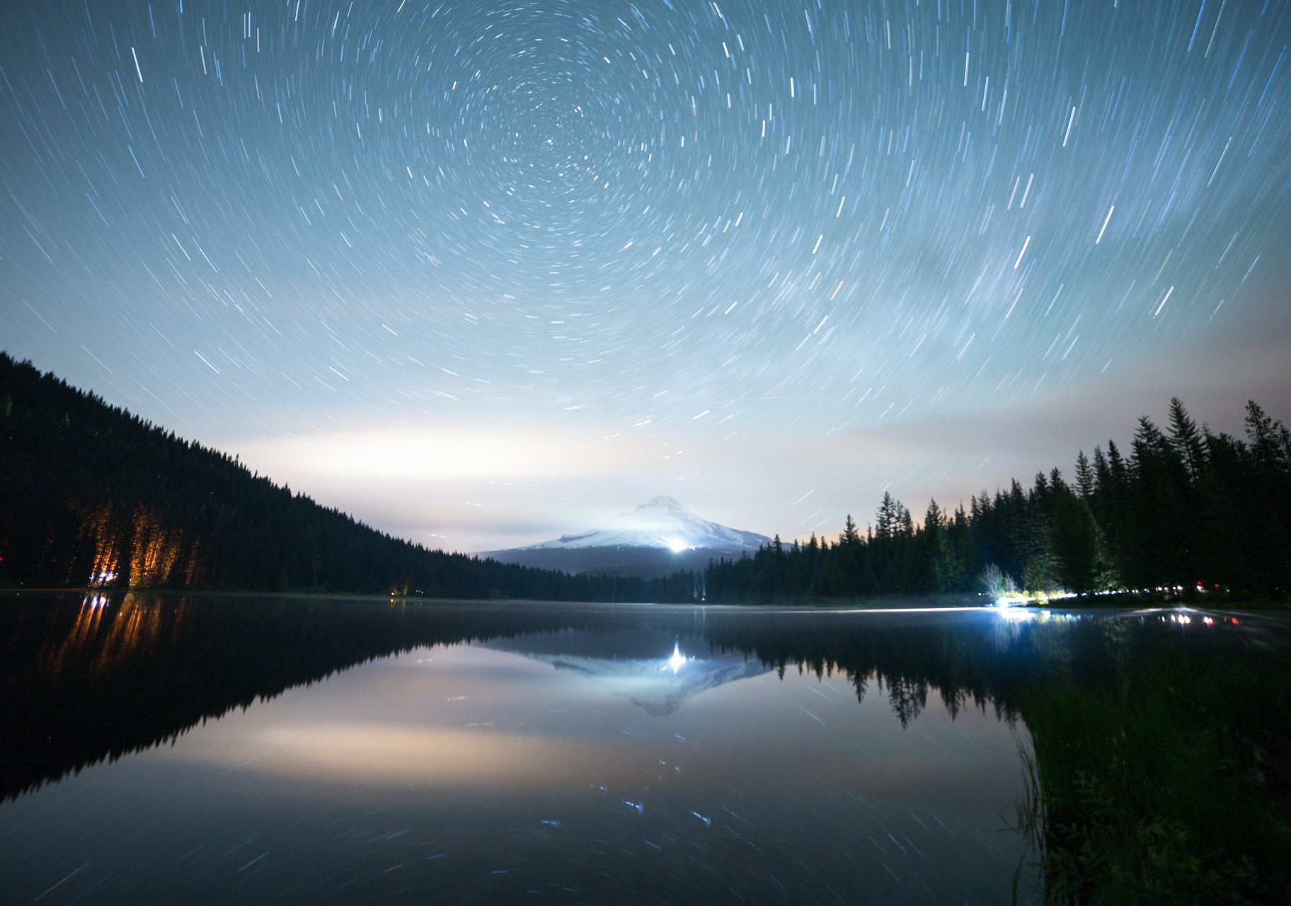 f/2.8, ISO 640, 936", Trillium Lake, Mt. Hood National Forest, 5/28/16, 11:00pm.