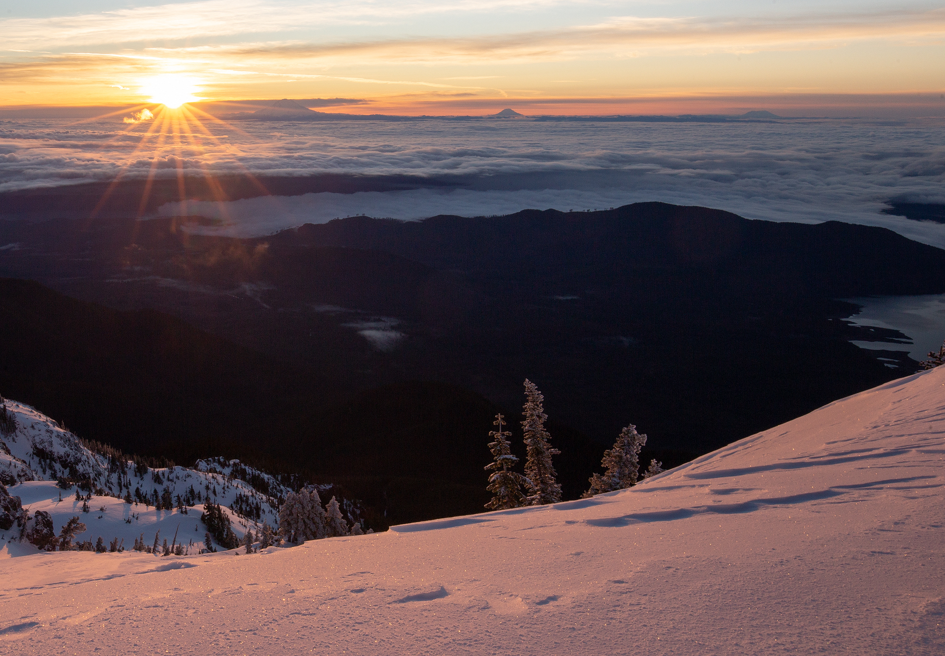 Mt Ellinor Sunrise-3.jpg