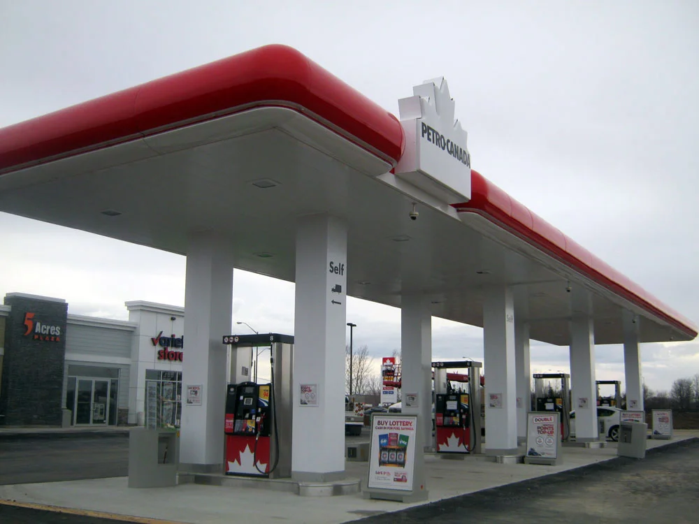 Petro Canada service station - Thorold ON