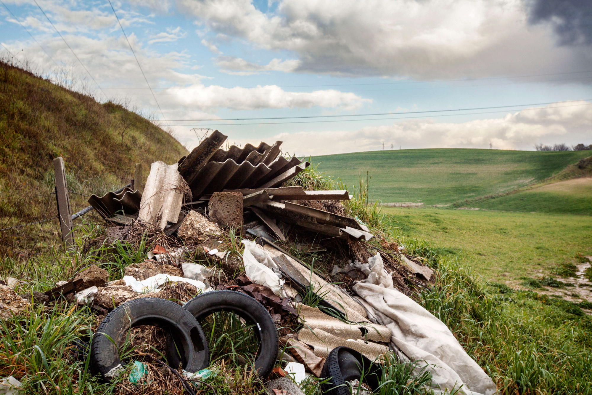  Discarica abusiva nella zona di Malagrotta 