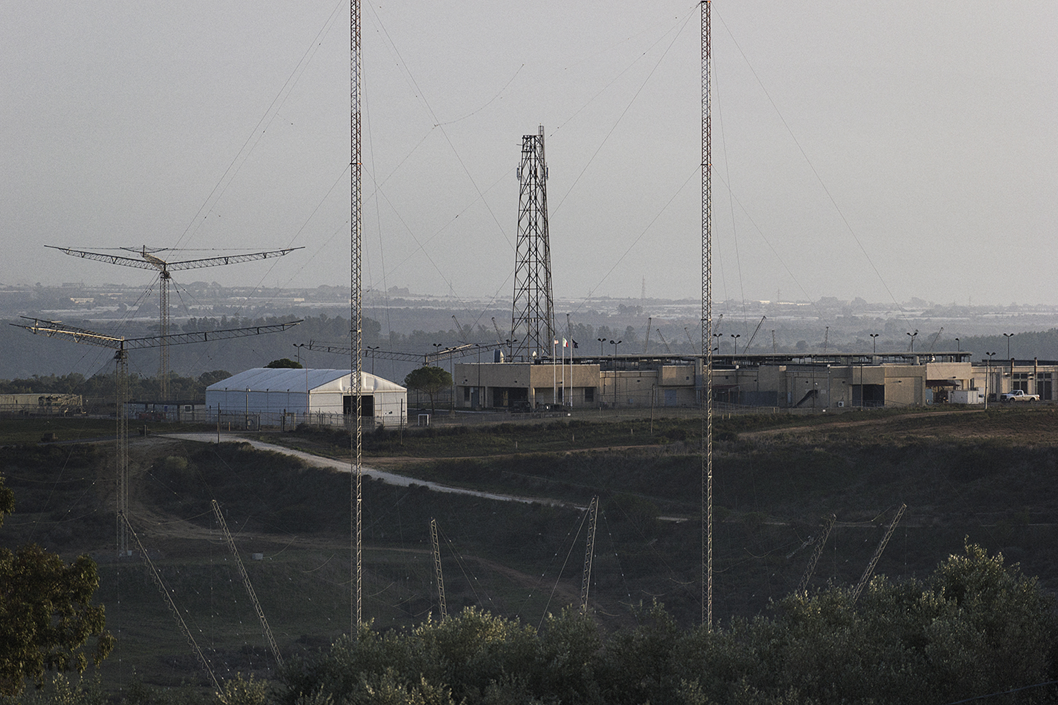  Niscemi (CL), Novembre 2017. Vista sul Naval Radio Transmitter Facility (MUOS) © Chiara Faggionato   