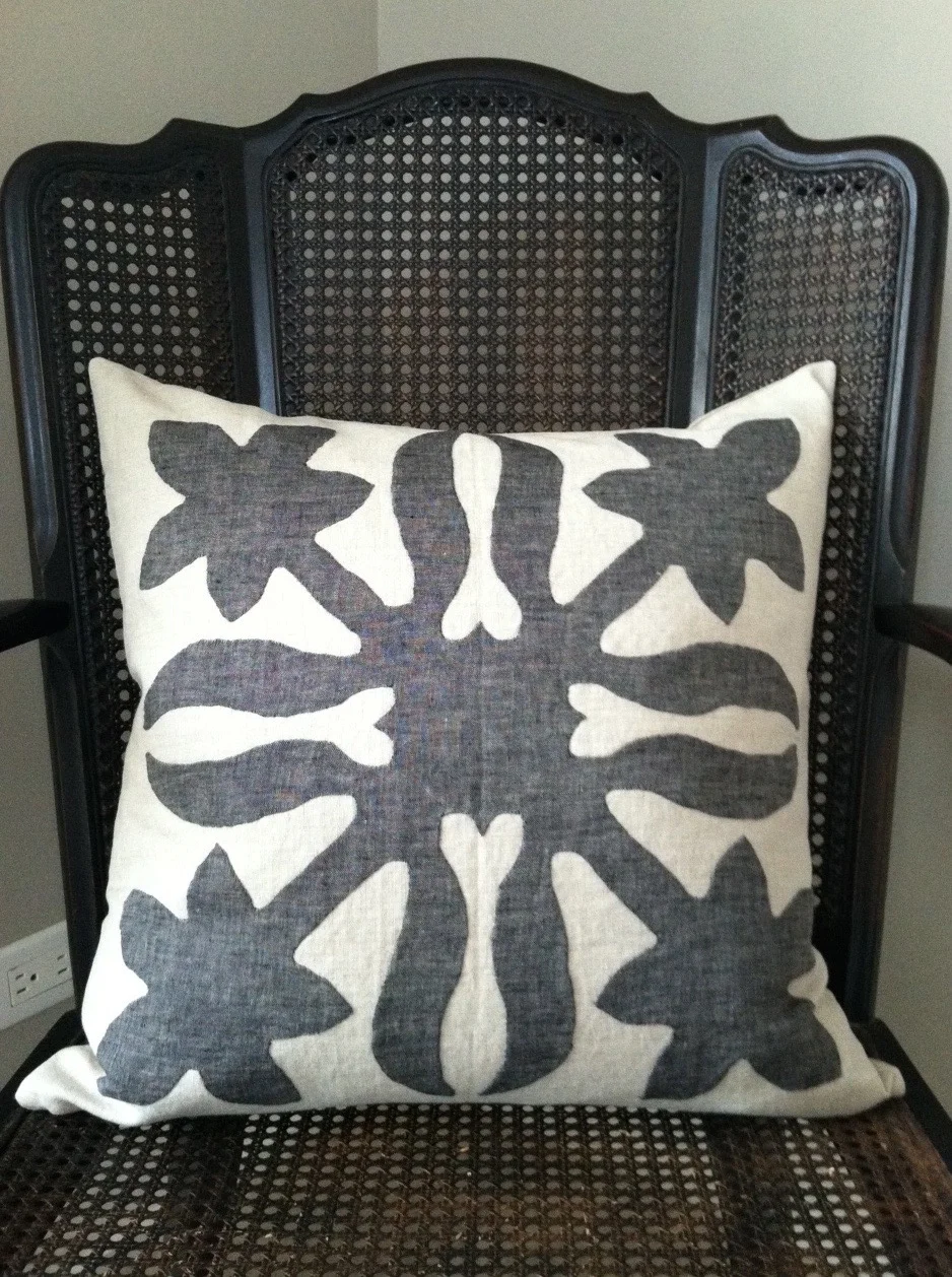 AppliquePillow#1.jpg