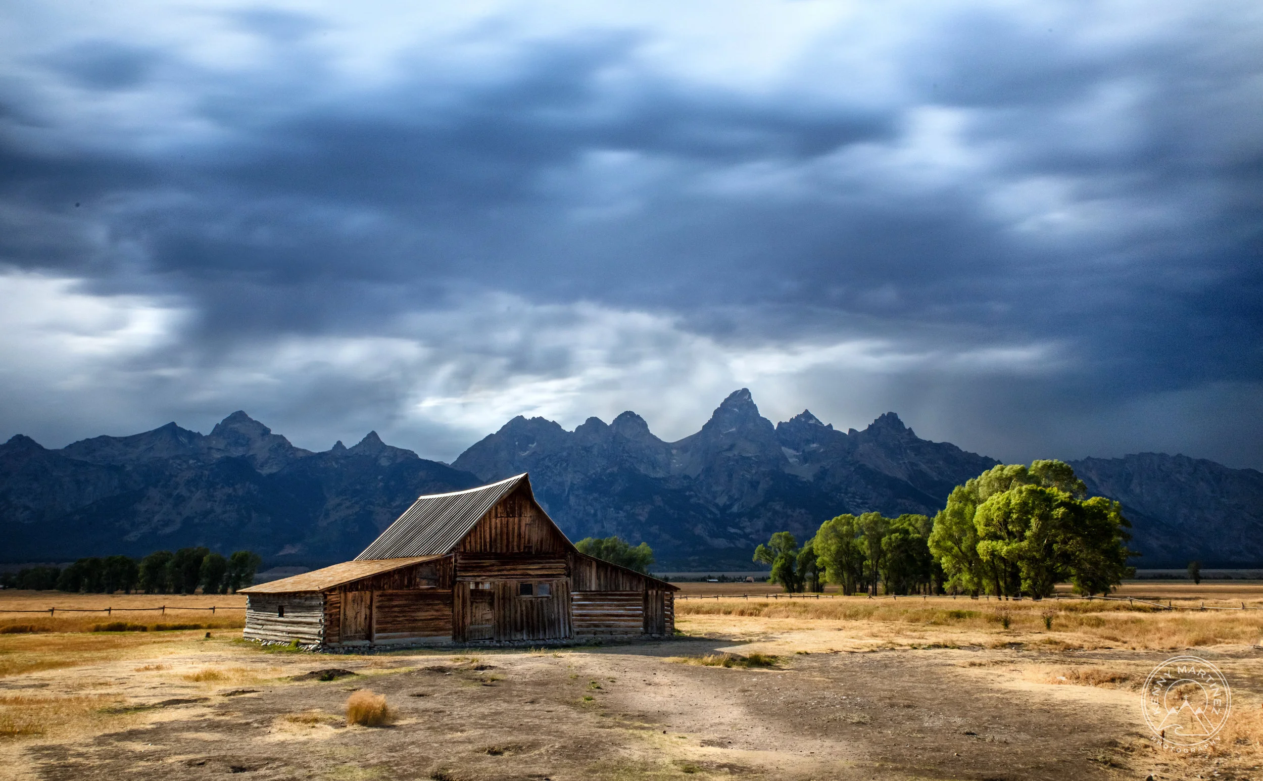Wyoming_Barn_Portfolio-1-2.jpg