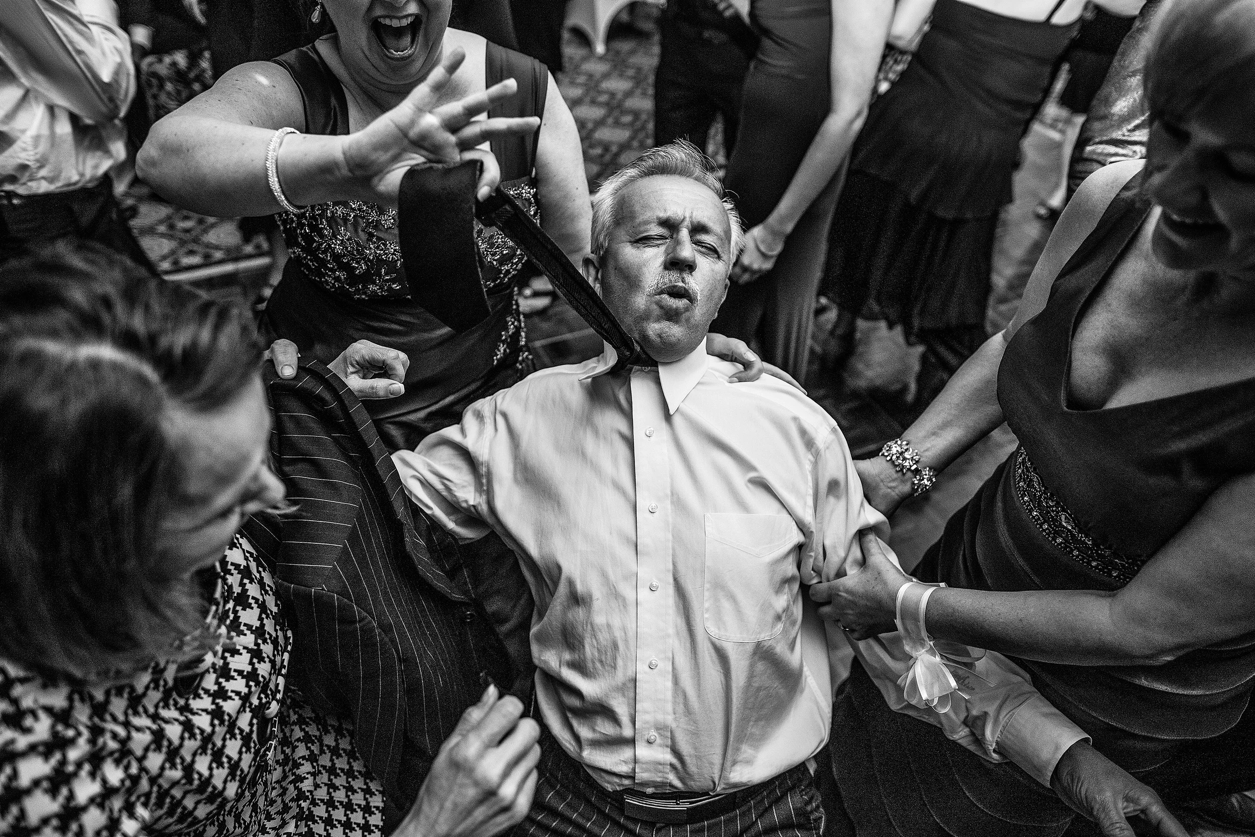 guest enjoying himself on the dance floor at a chateau laurier wedding