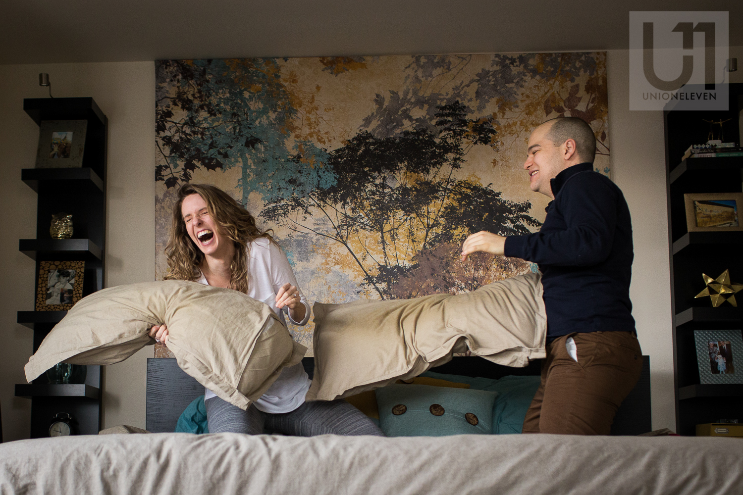 man-and-woman-pillow-fighting-ottawa