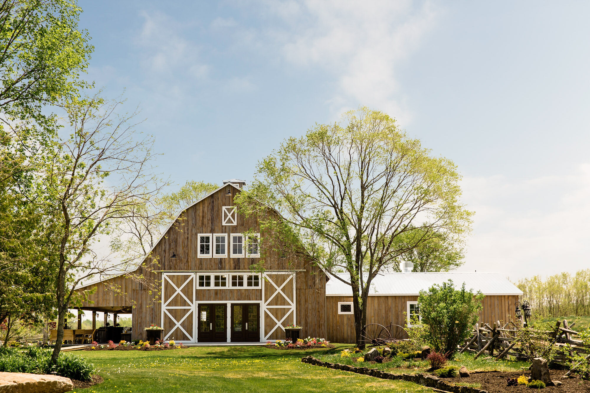 Photograph of the Loft country barn at Stonefields Estate in Beckwith, Ontario