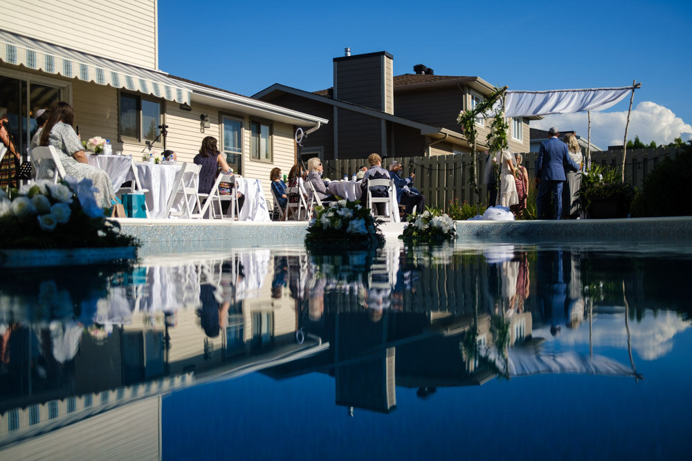 photo of a backyard jewish wedding ceremony in ottawa