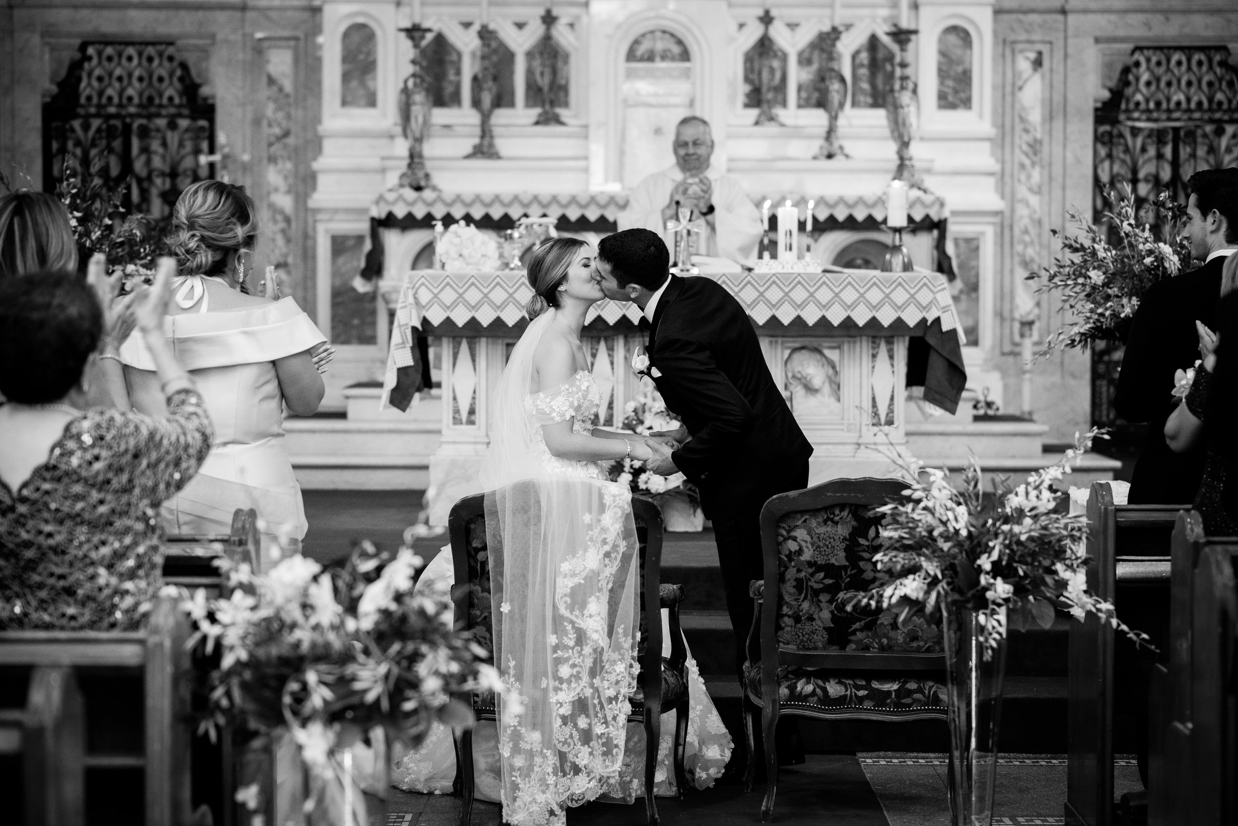 Wedding ceremony photograph in a church in ottawa (Copy)