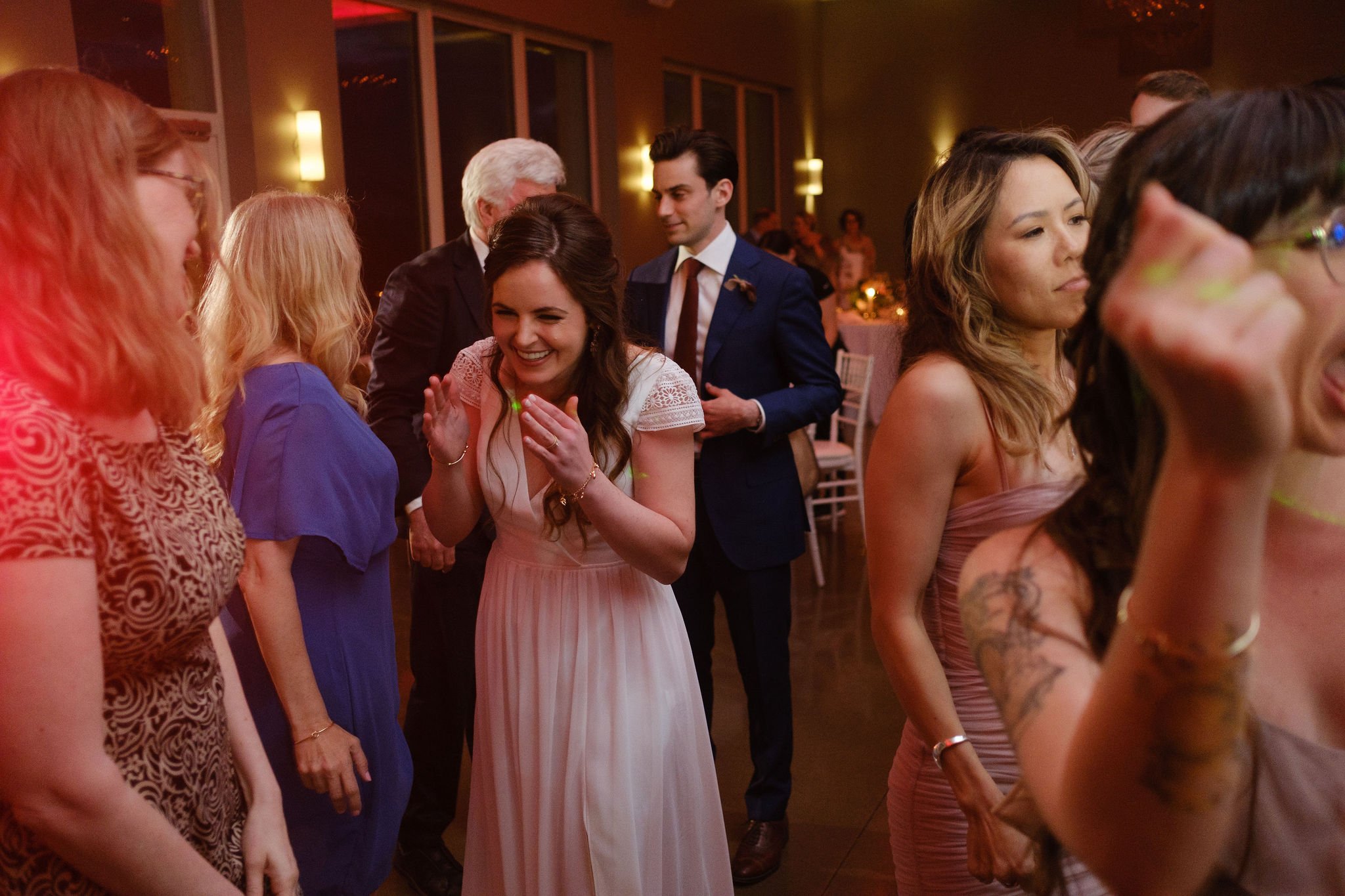  dance party at a le belvedere wedding reception 