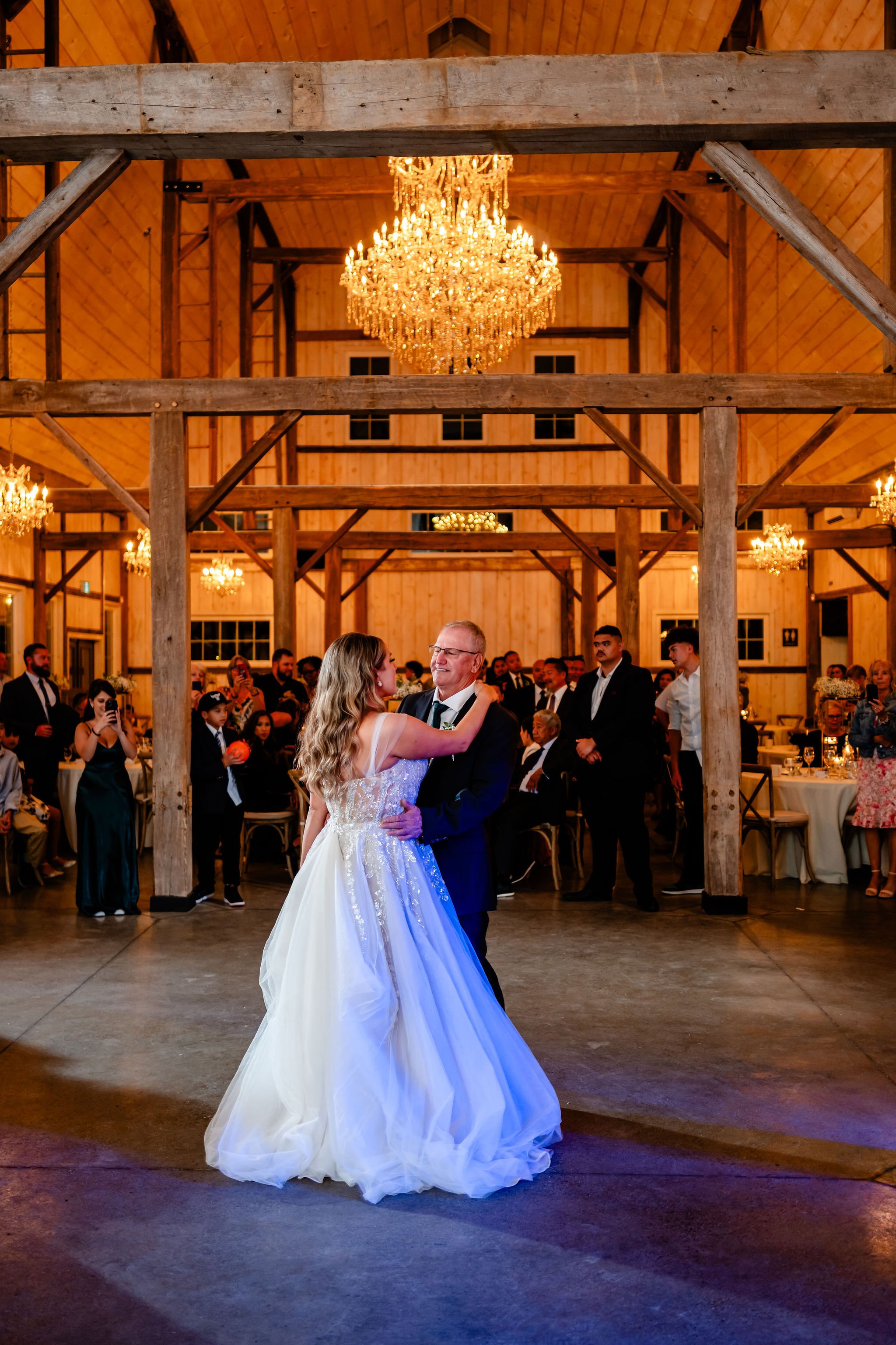 dancing photograph at a stonefields wedding