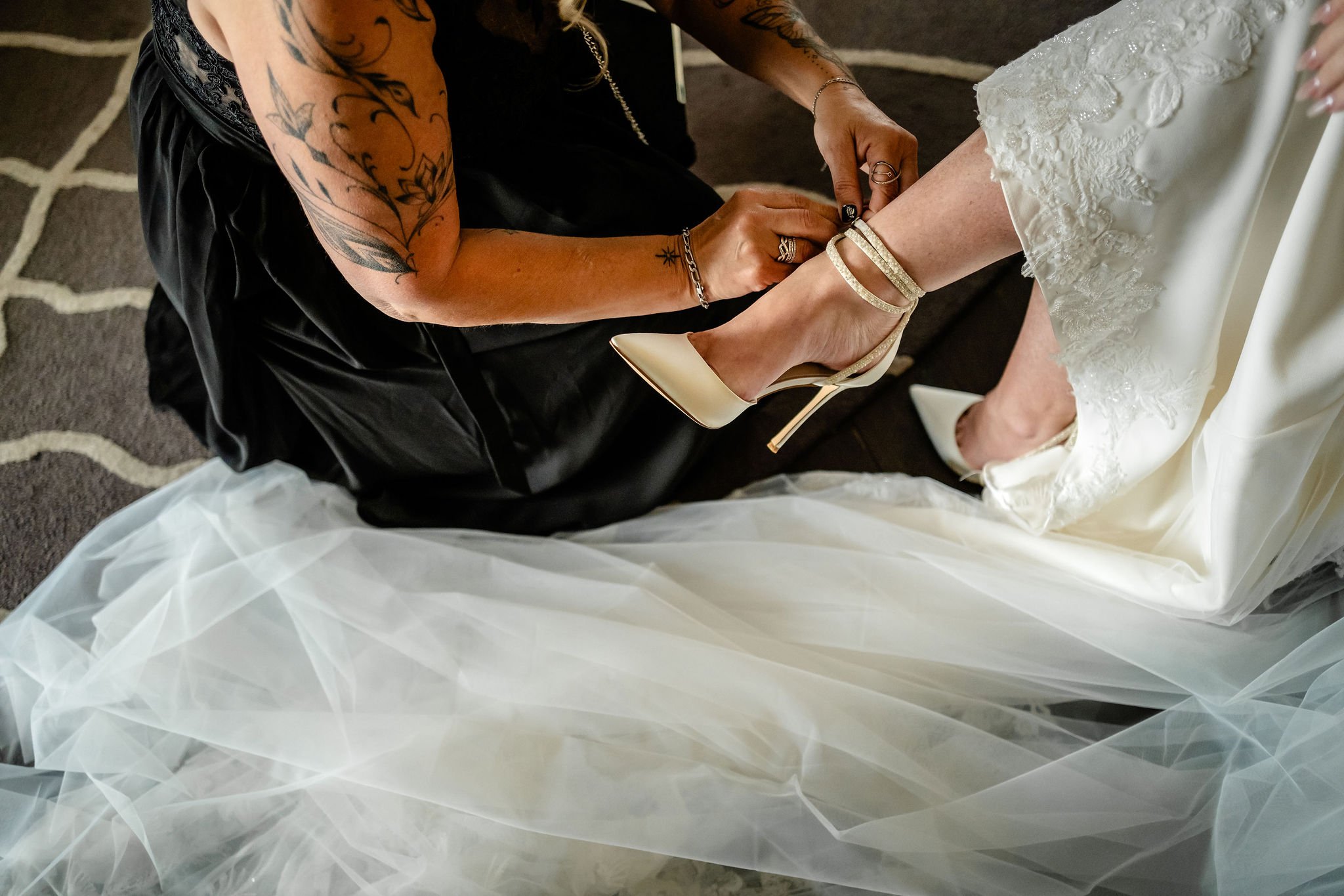 Photos of a bride getting ready for her wedding at the Westin hotel