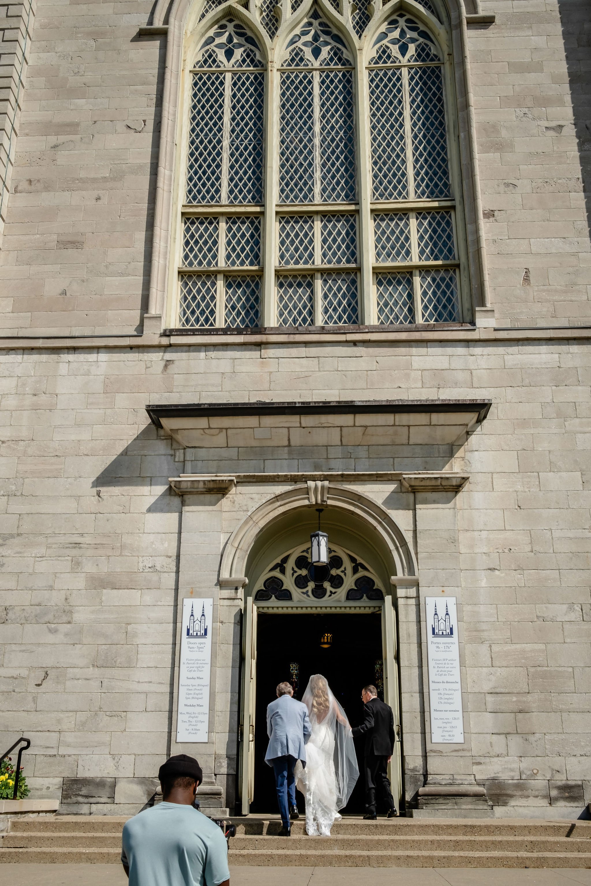 photograph from a wedding ceremony at the Notre dame cathedral in ottawa