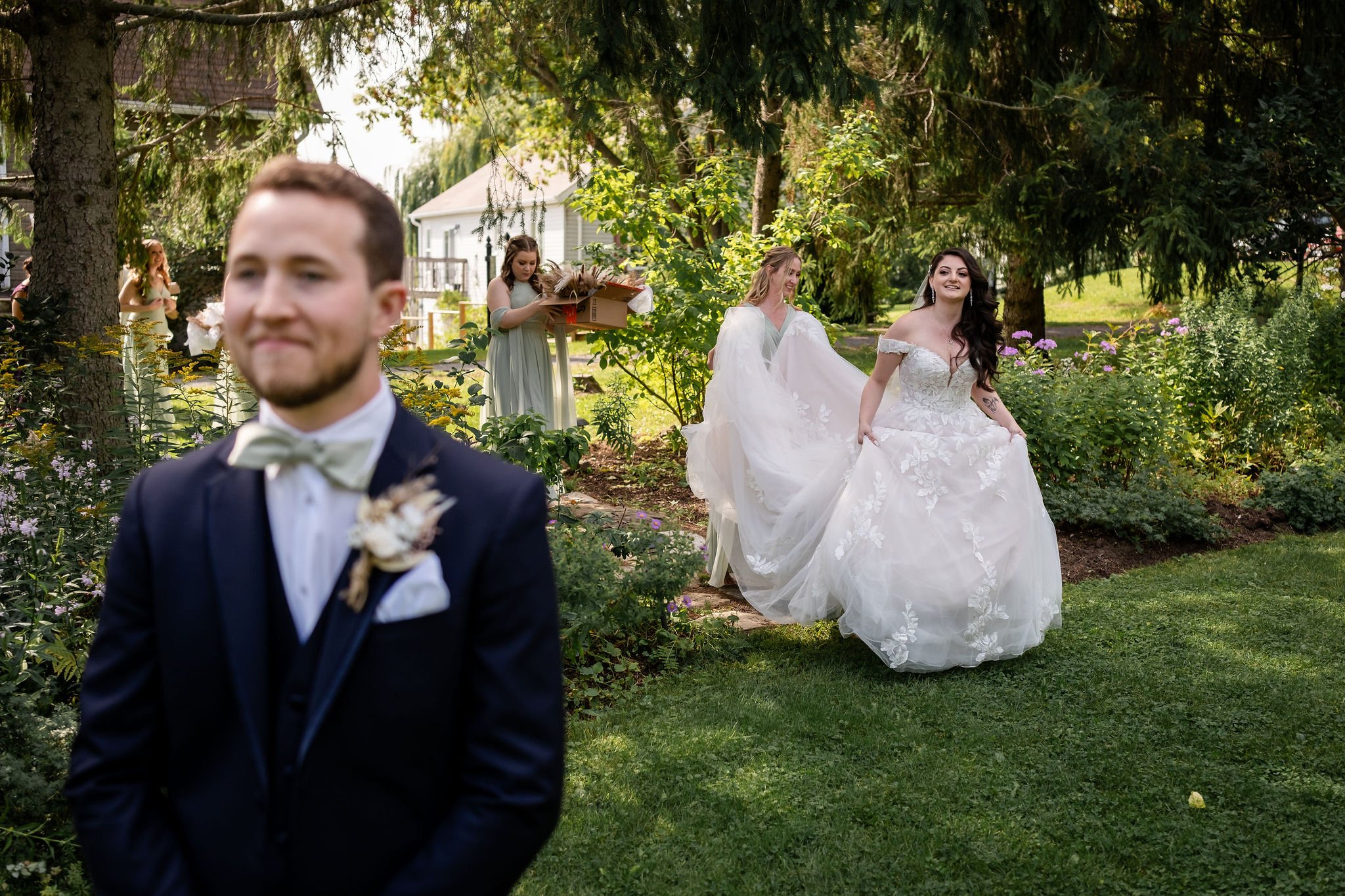 first look at a Strathmere wedding