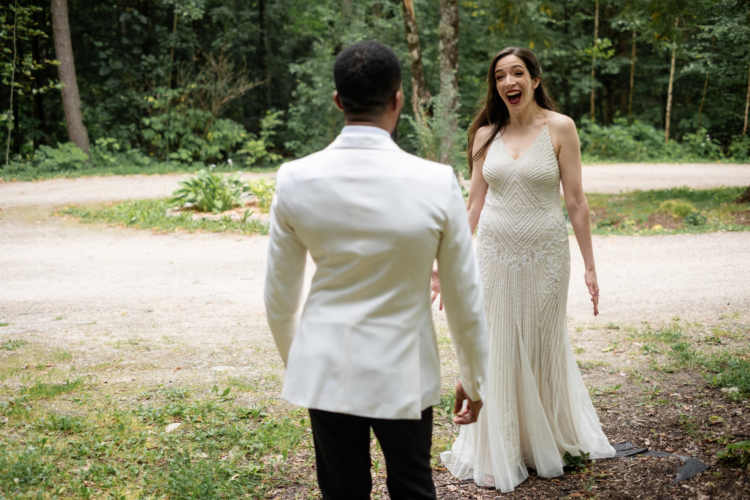 First look photograph at a le belvedere wedding