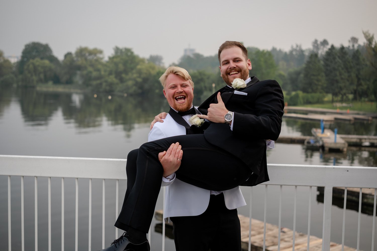 wedding party photo at Lago
