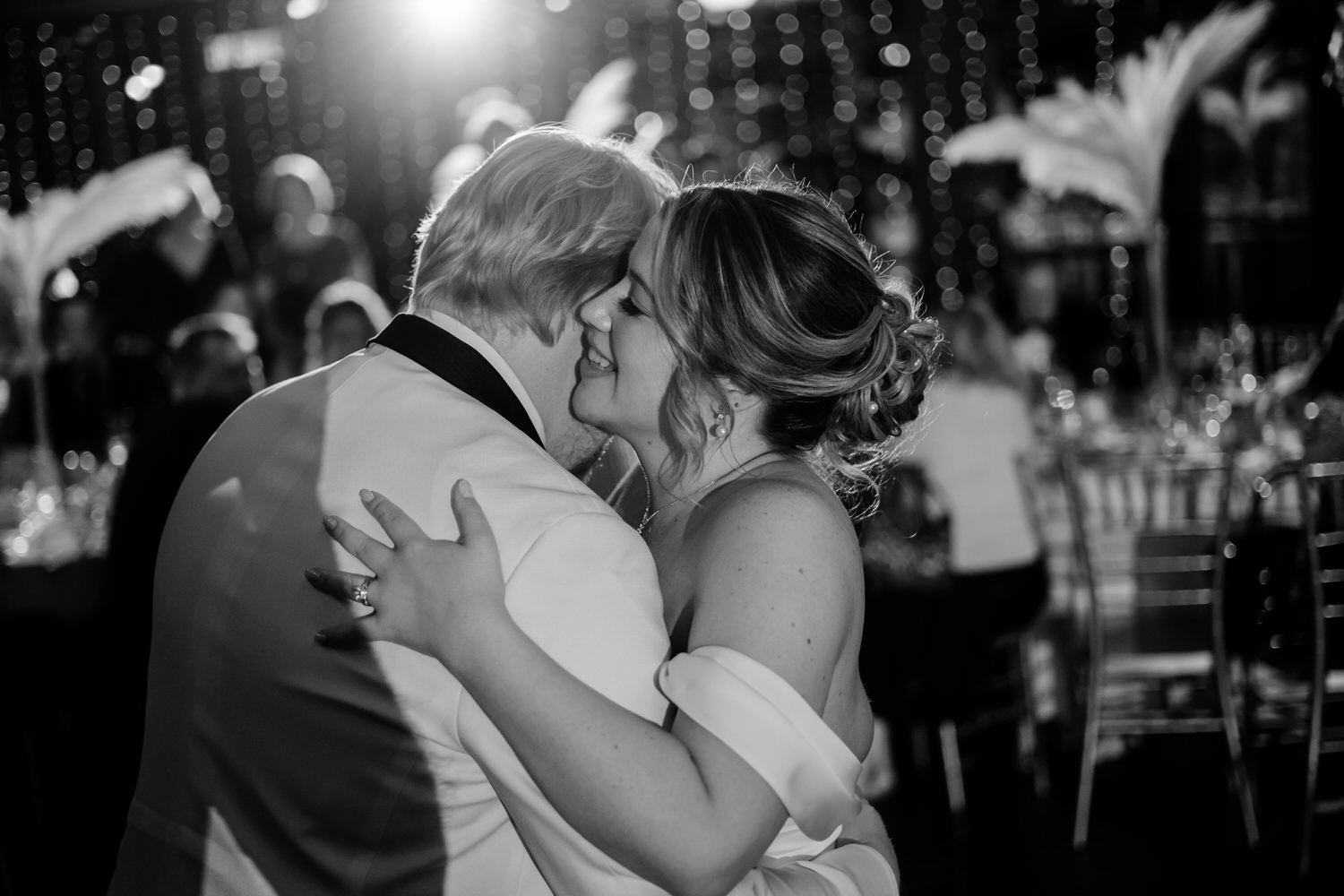 First dance photograph at a Lago wedding in Ottawa