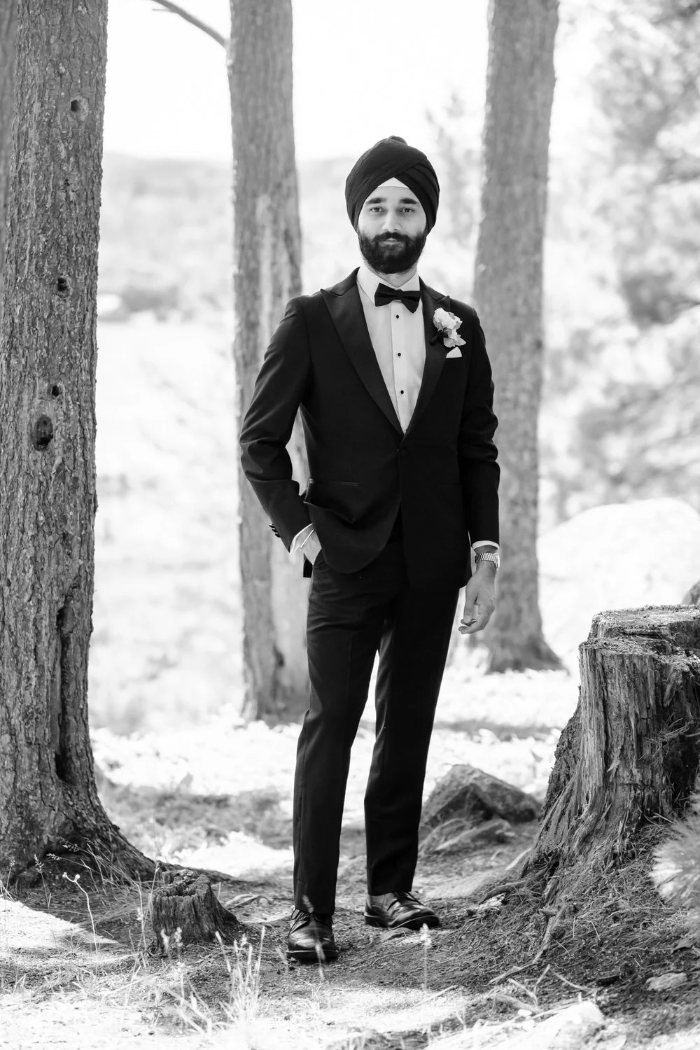 Photos of a bride and groom at their le belvedere wedding